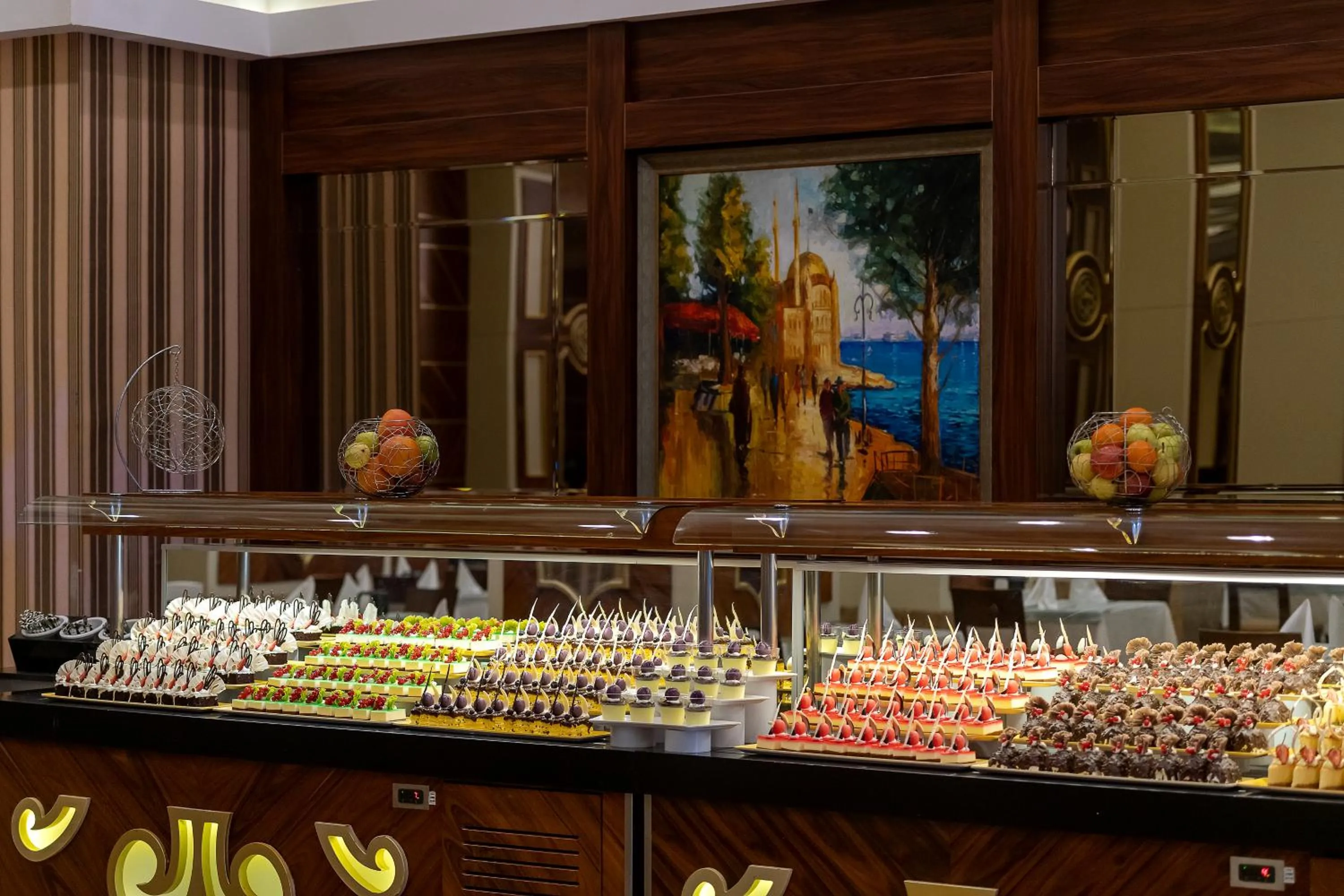 Restaurant/places to eat in Oz Hotels Side Premium