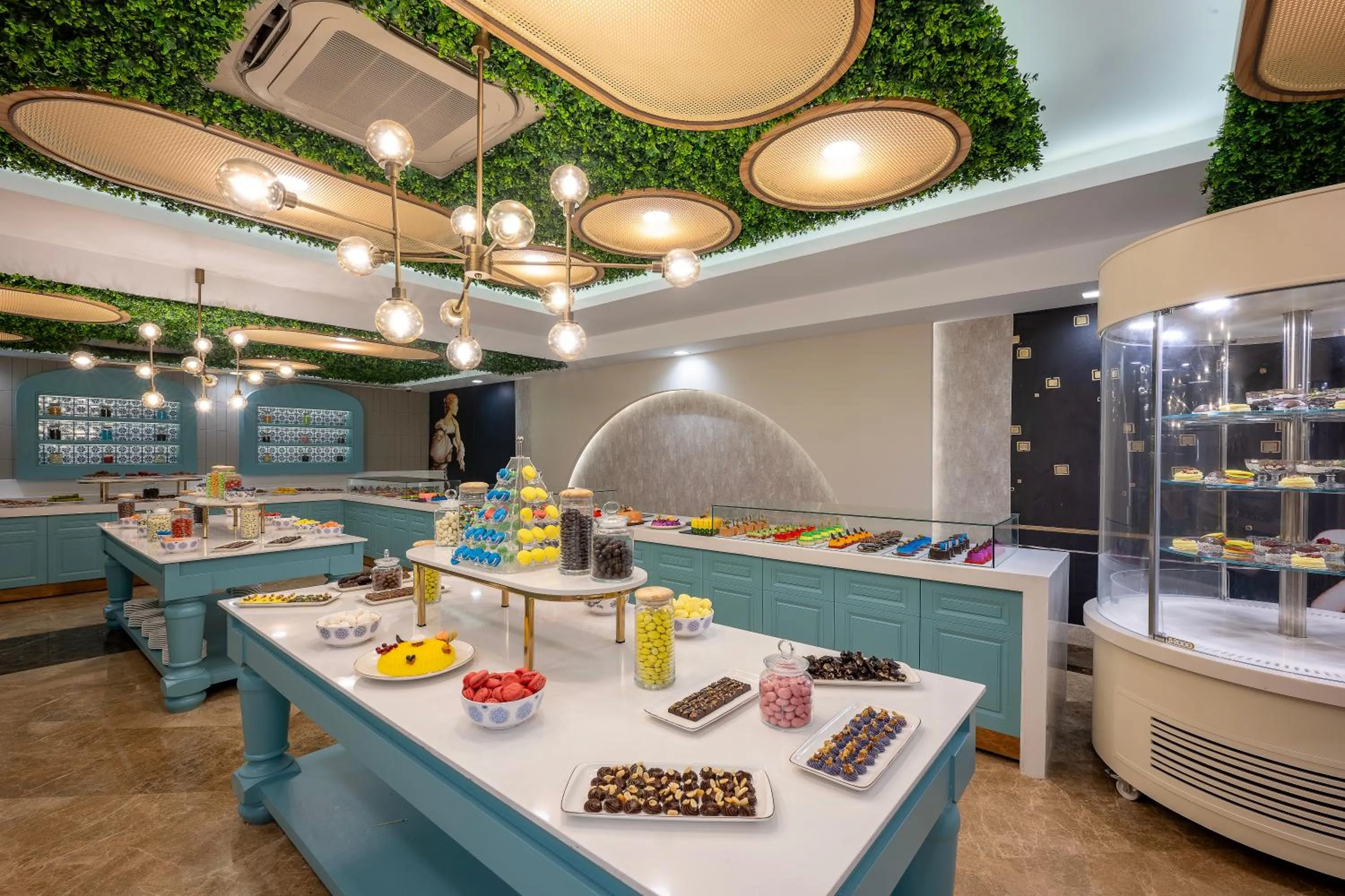 Restaurant/places to eat in Oz Hotels Side Premium