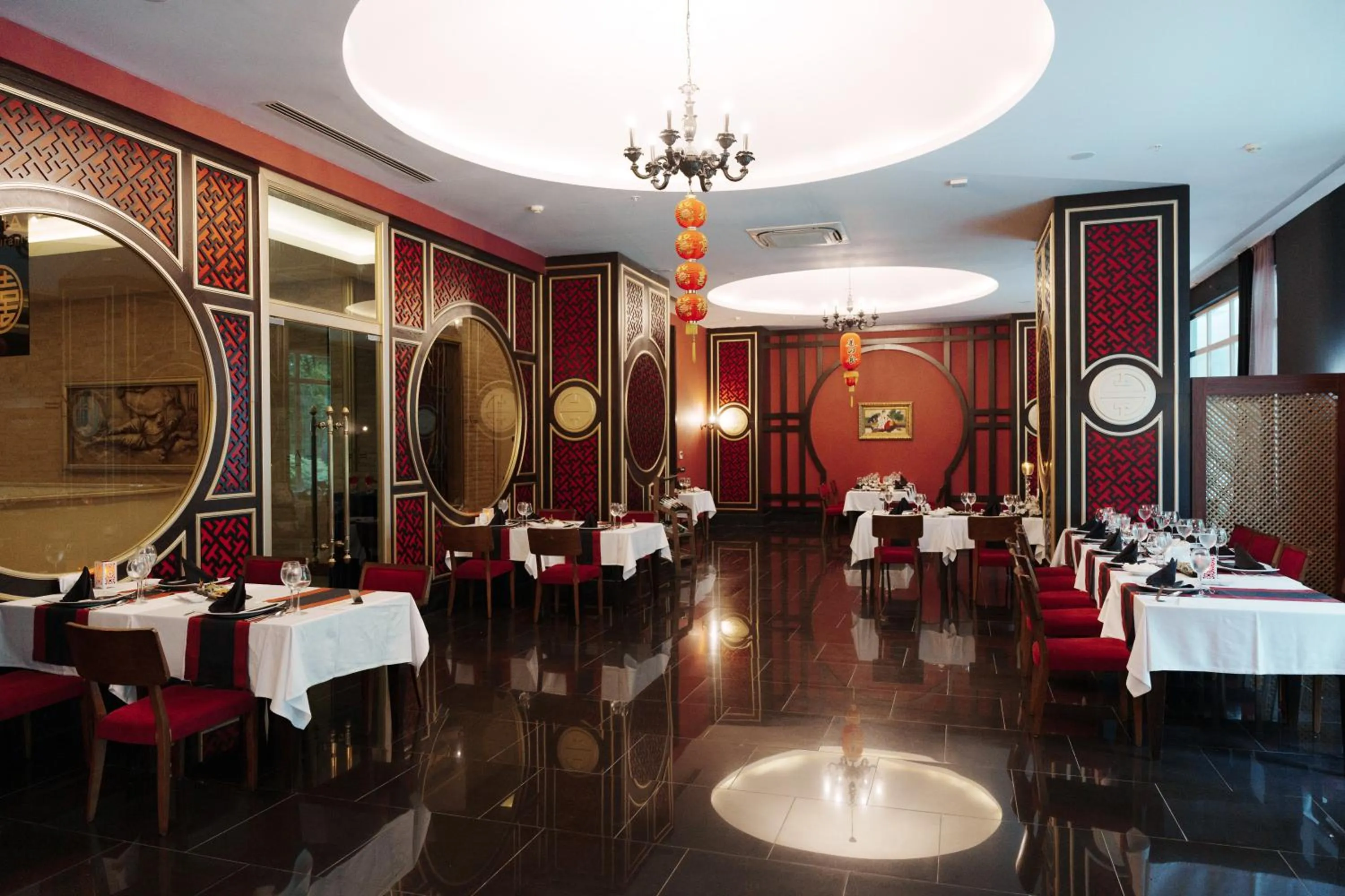 Restaurant/places to eat in Oz Hotels Side Premium