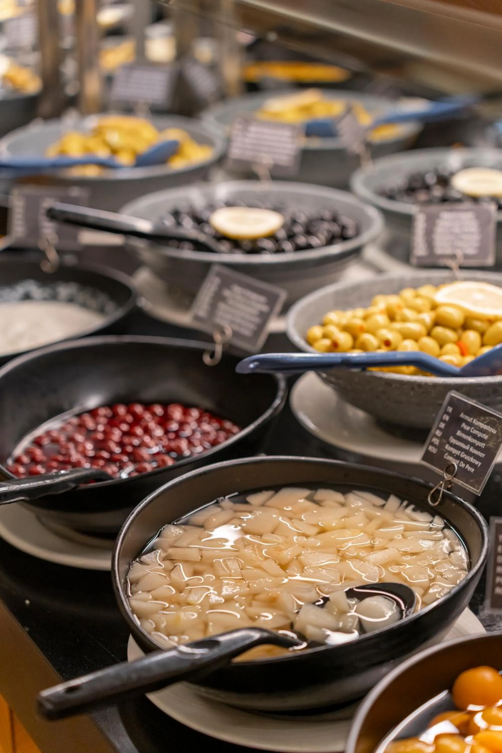 Buffet breakfast in Oz Hotels Side Premium