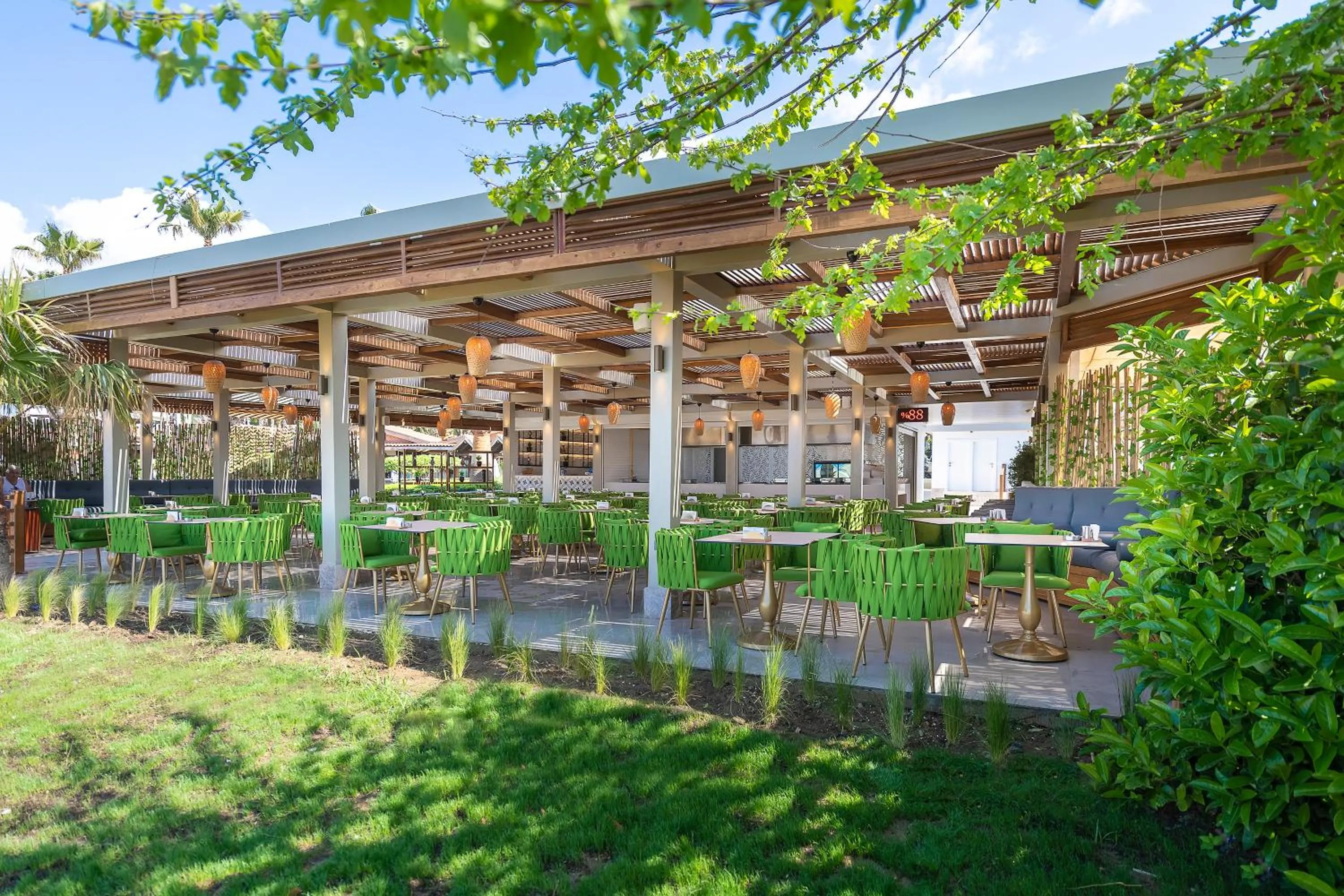 Beach in Oz Hotels Side Premium