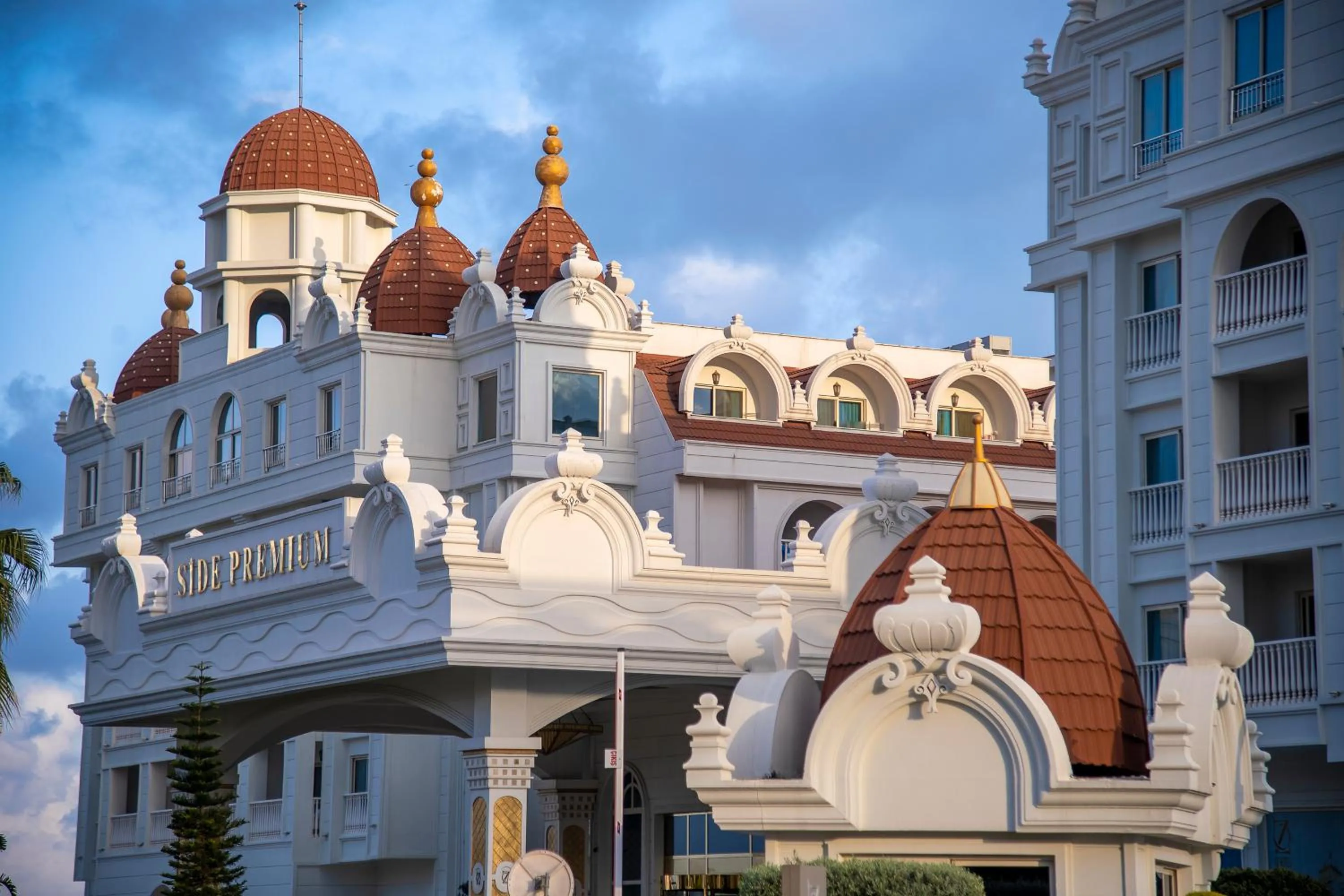 Property building in Oz Hotels Side Premium