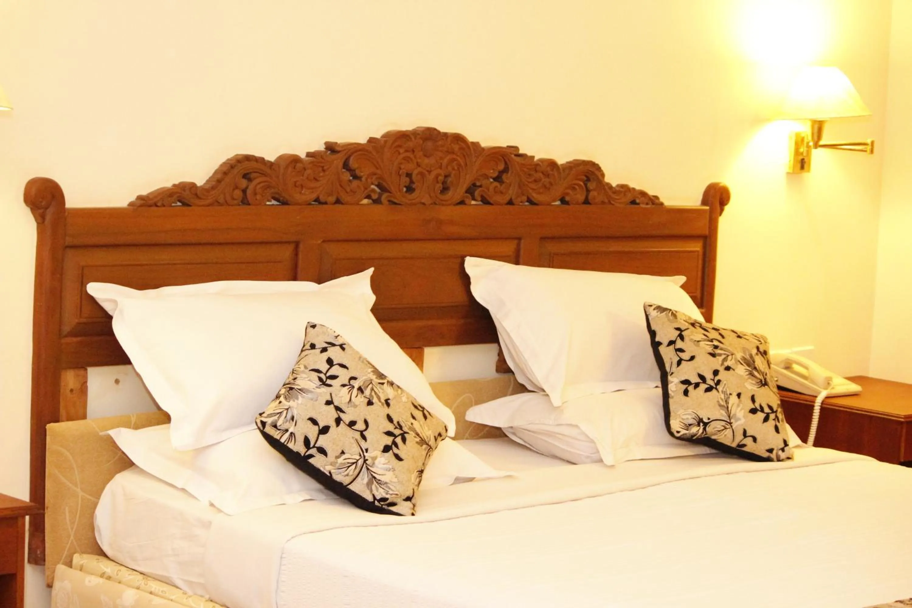 Bedroom in hotel bessota international