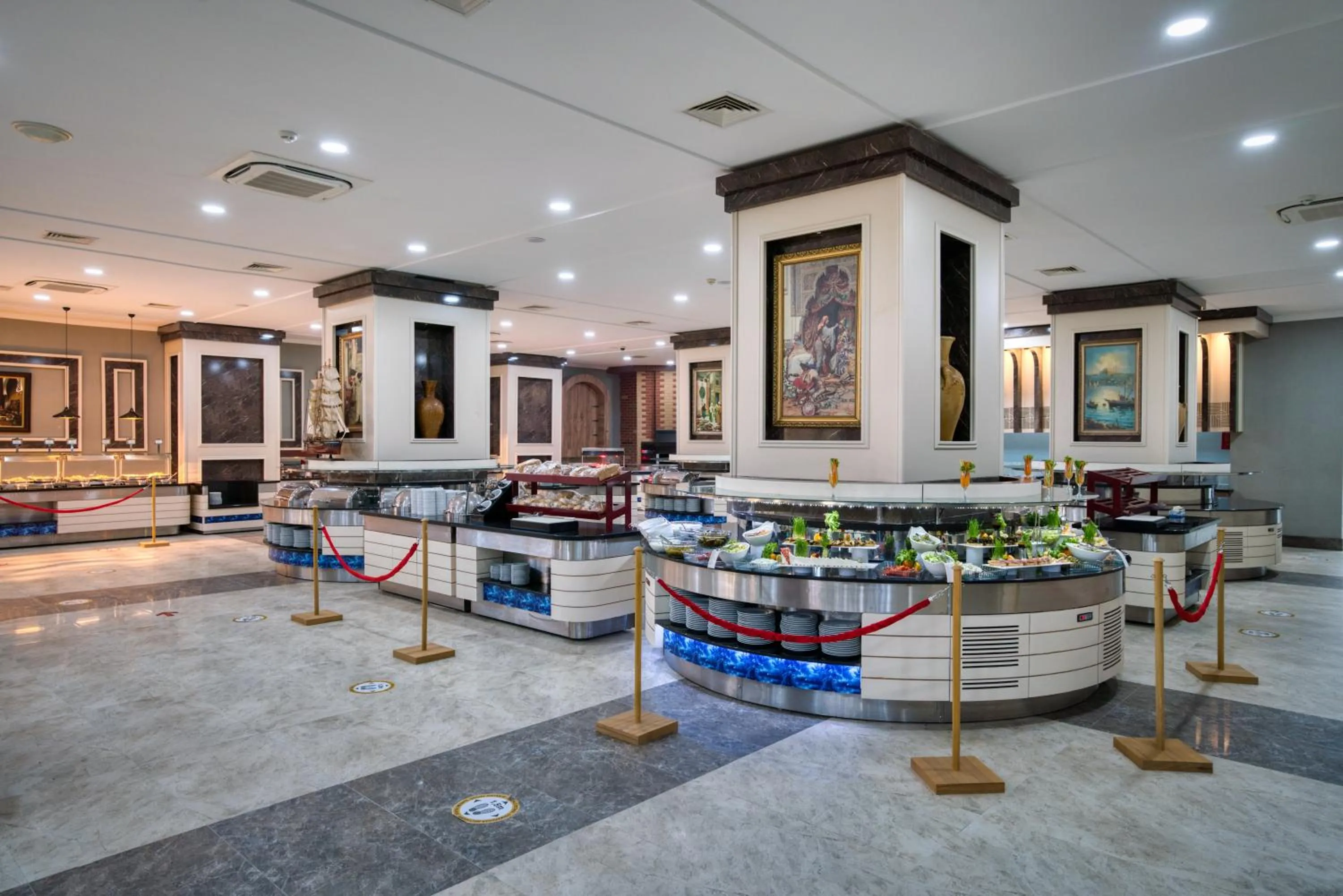 Restaurant/places to eat in Oz Hotels Incekum Beach