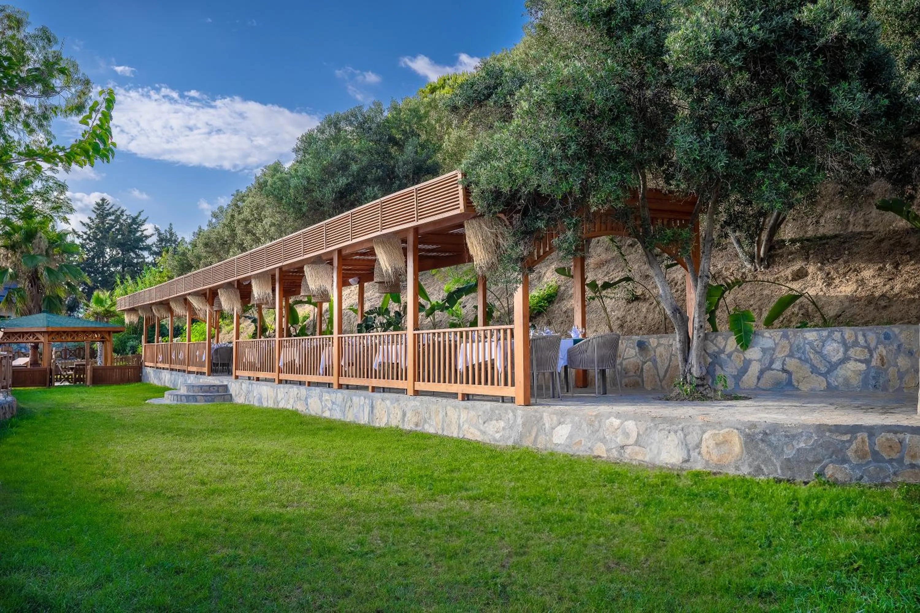 Garden view in Oz Hotels Incekum Beach