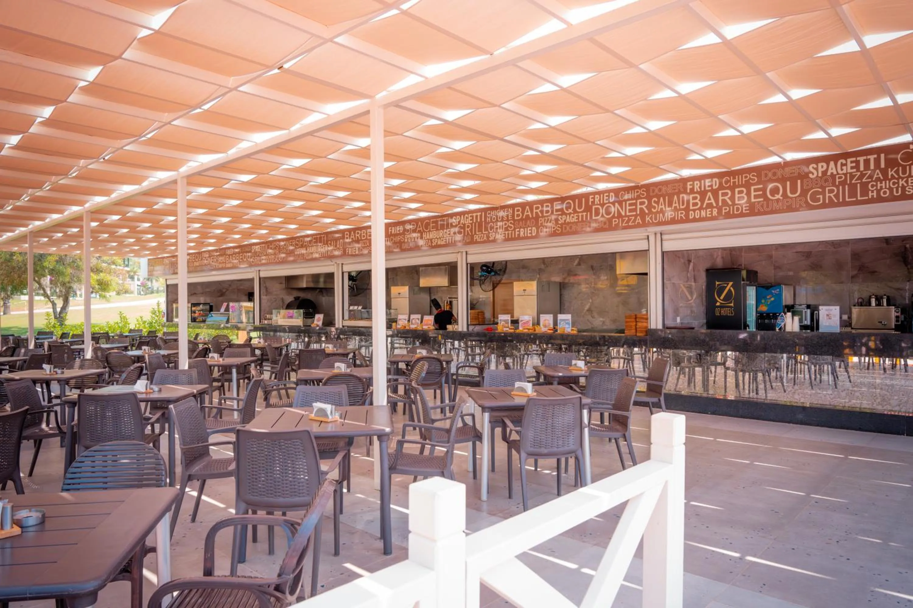 Restaurant/places to eat in Oz Hotels Incekum Beach