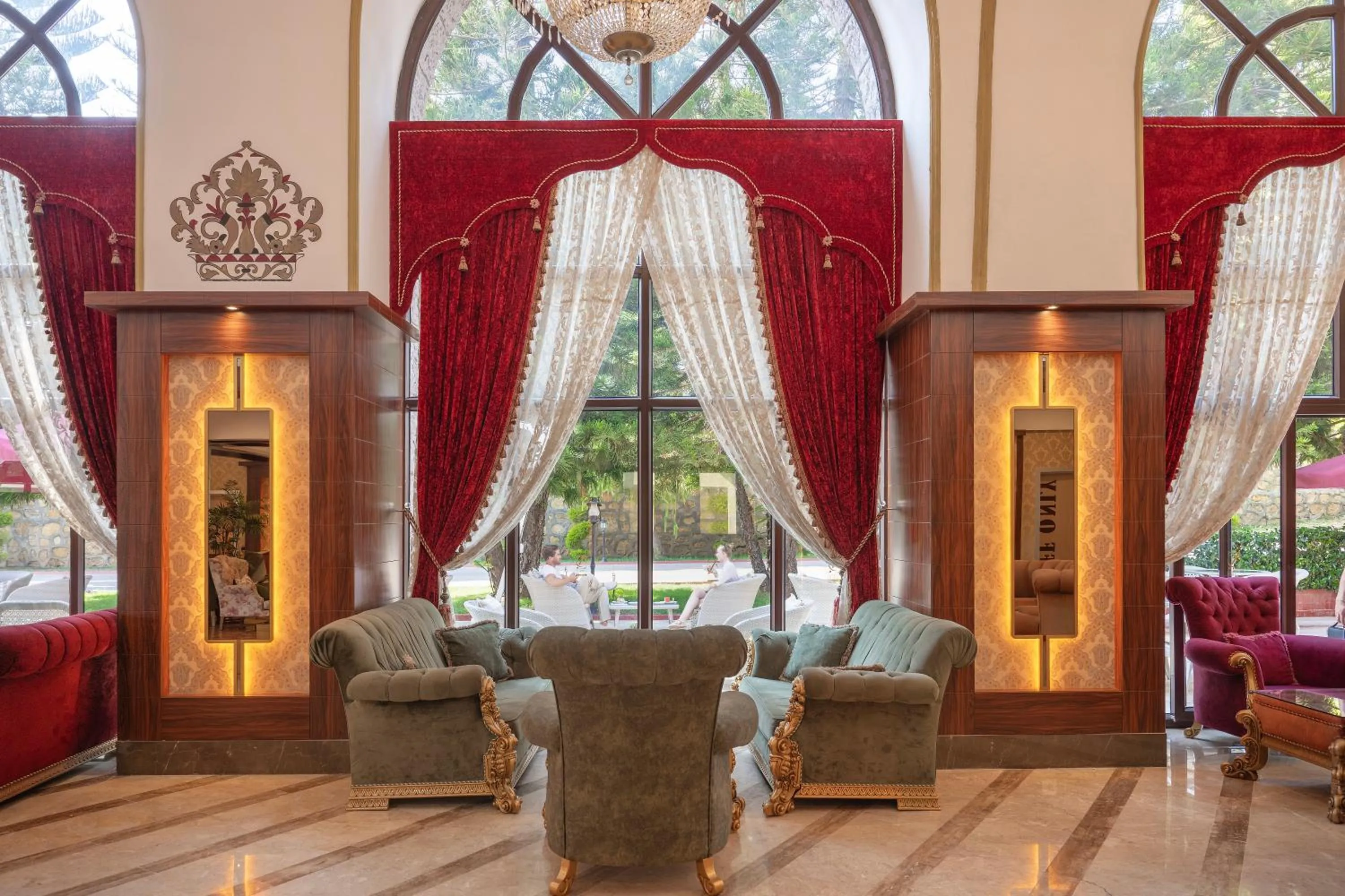 Seating area in Oz Hotels Incekum Beach