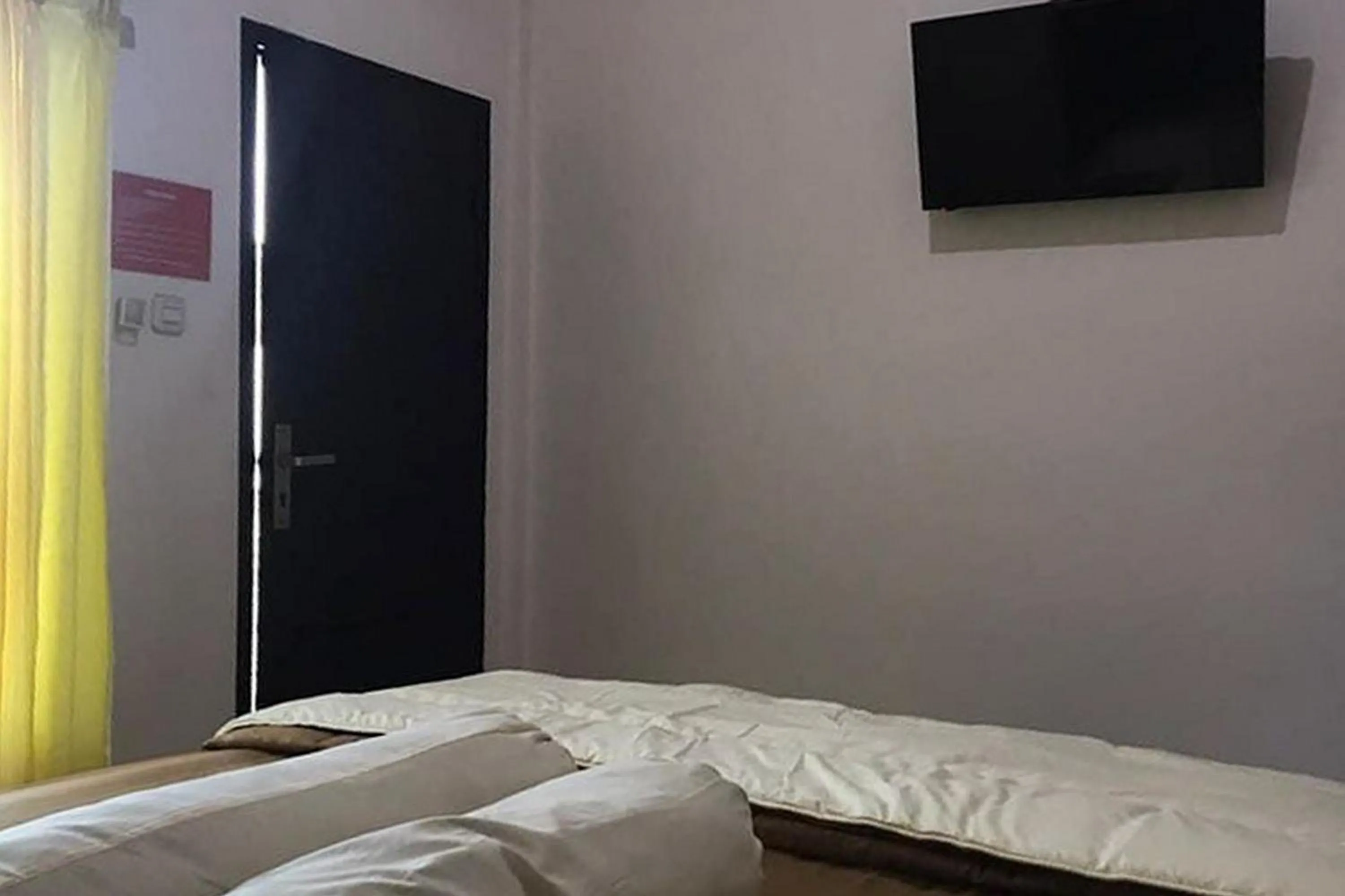 Bedroom, Bed in Marthine Residence Syariah RedPartner