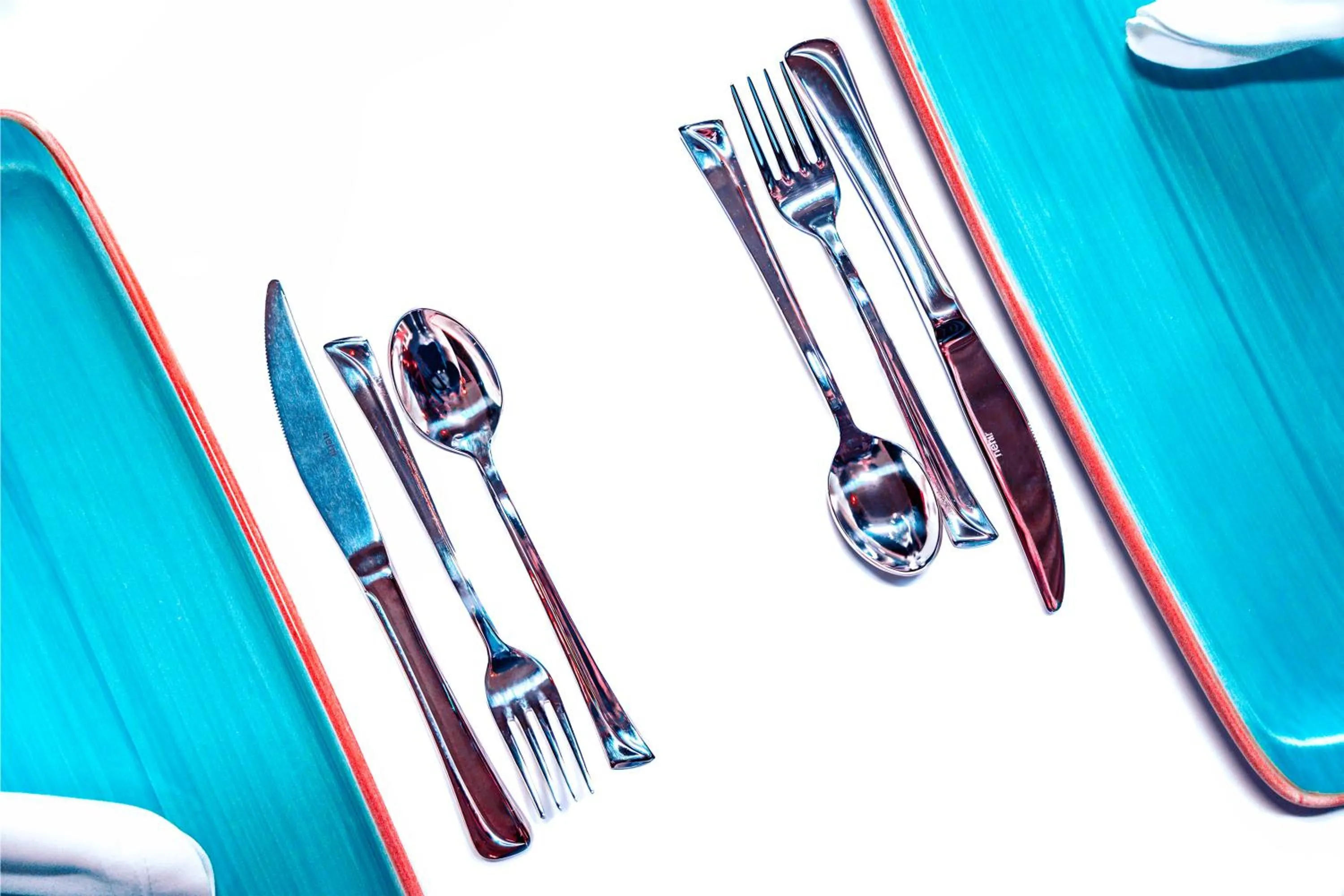 Food and drinks in Oz Hotels Sui