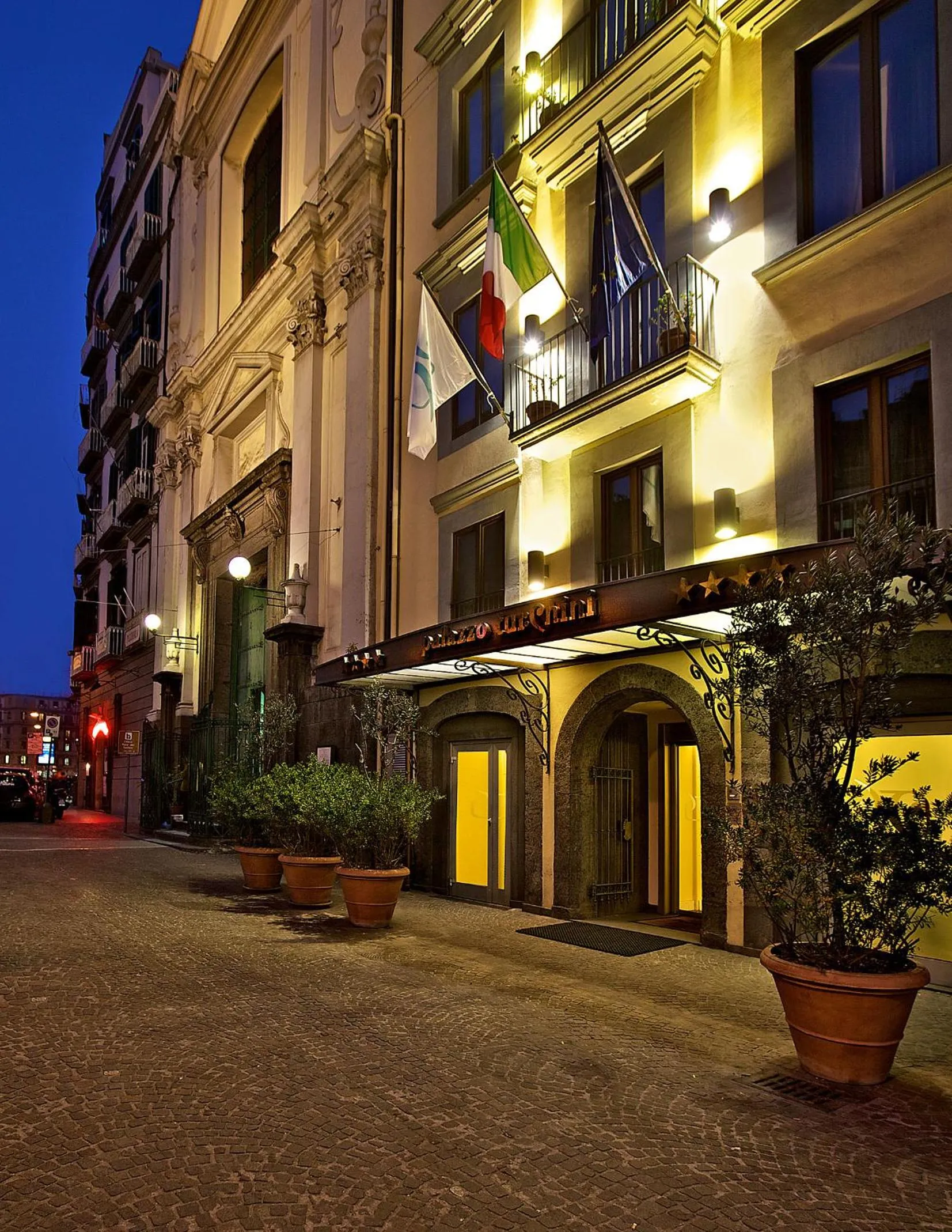 Facade/entrance in Palazzo Turchini