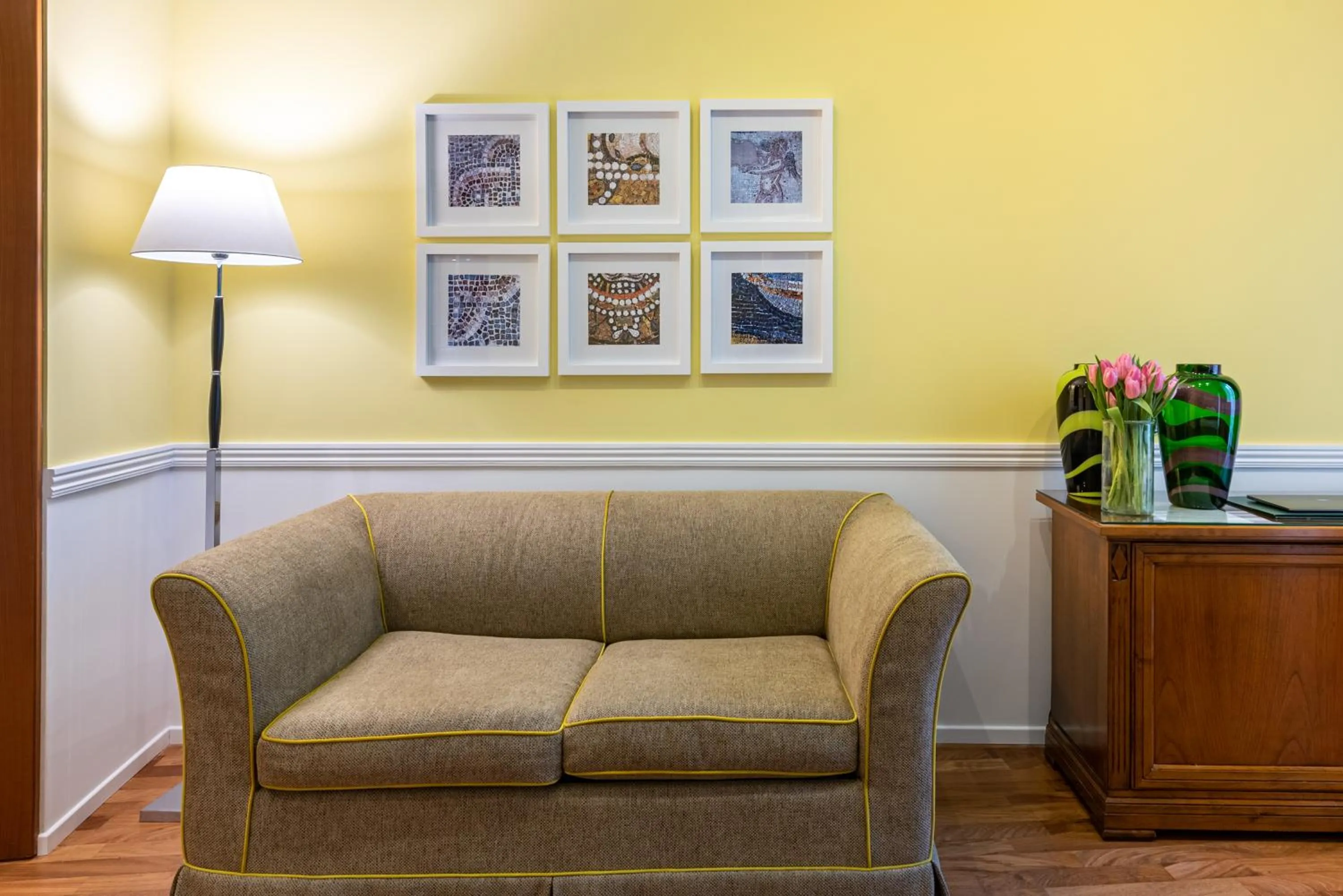 Living room in Palazzo Turchini