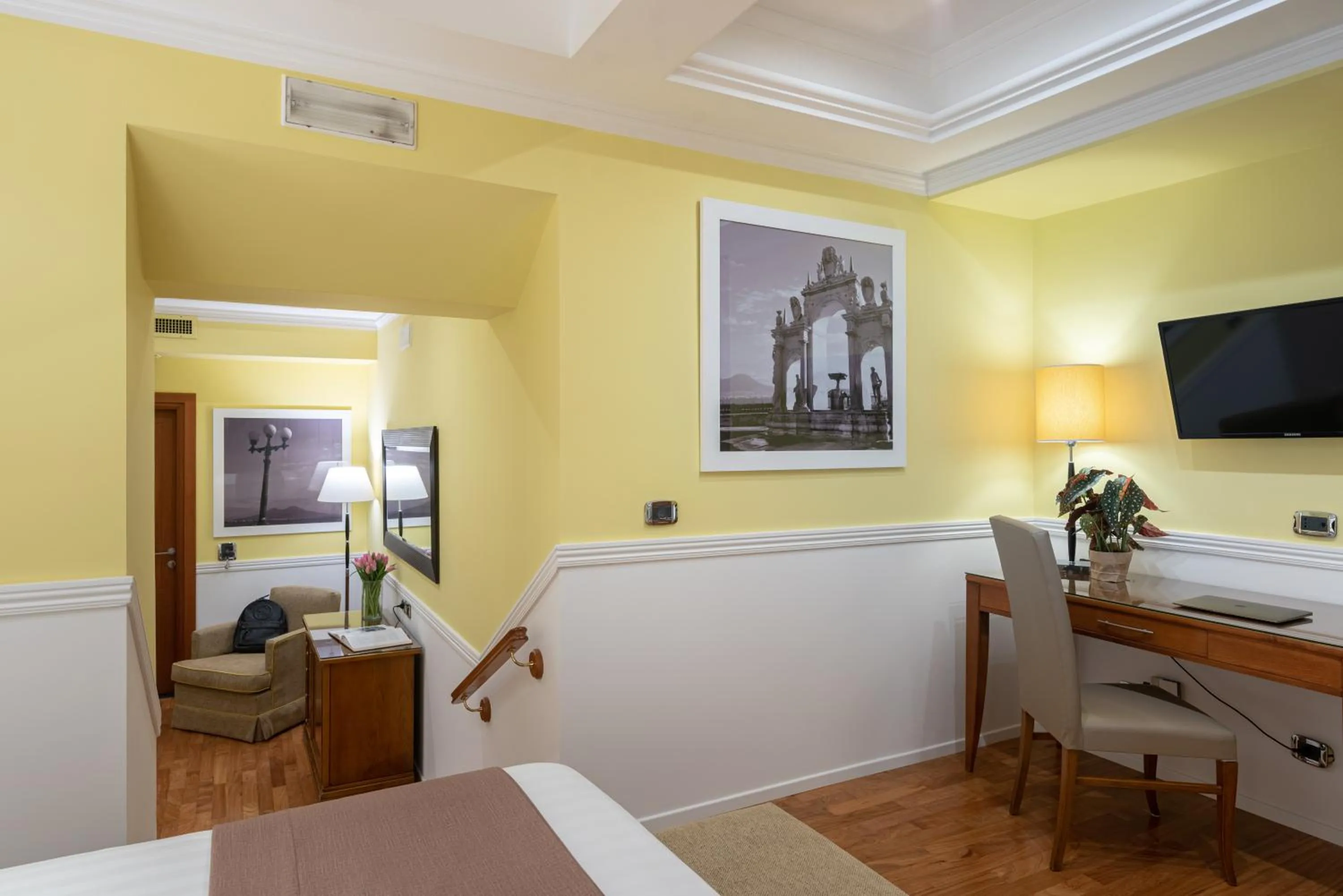 TV and multimedia, Bed in Palazzo Turchini