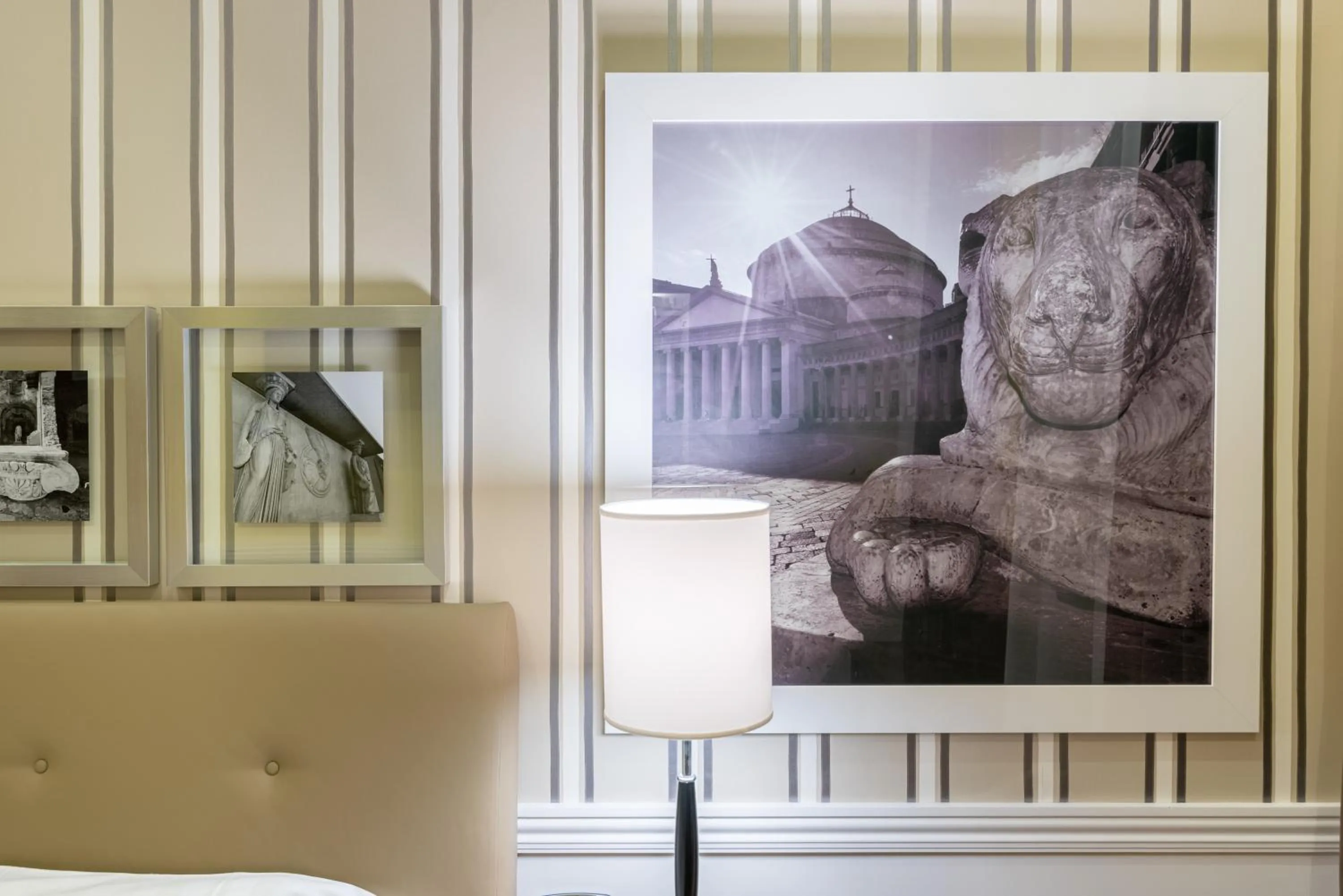 Decorative detail in Palazzo Turchini