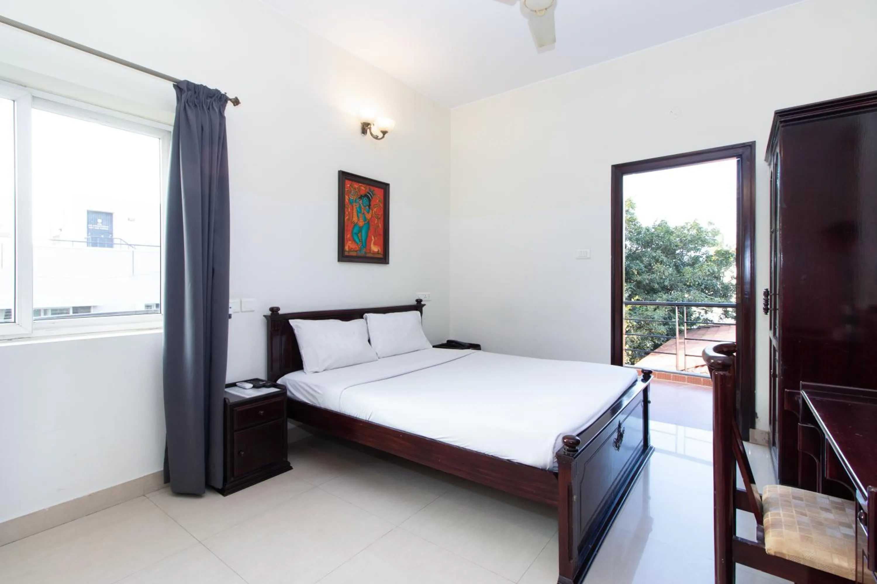 Bed in Sanctum Suites Indiranagar Bangalore