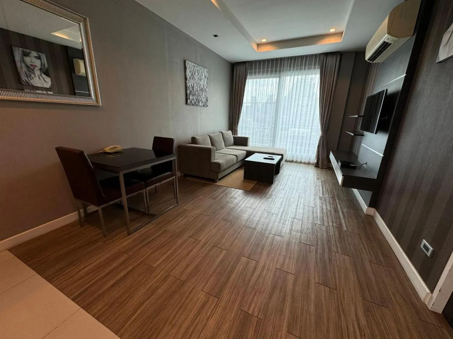 Living room in J Residence Thonglor 8