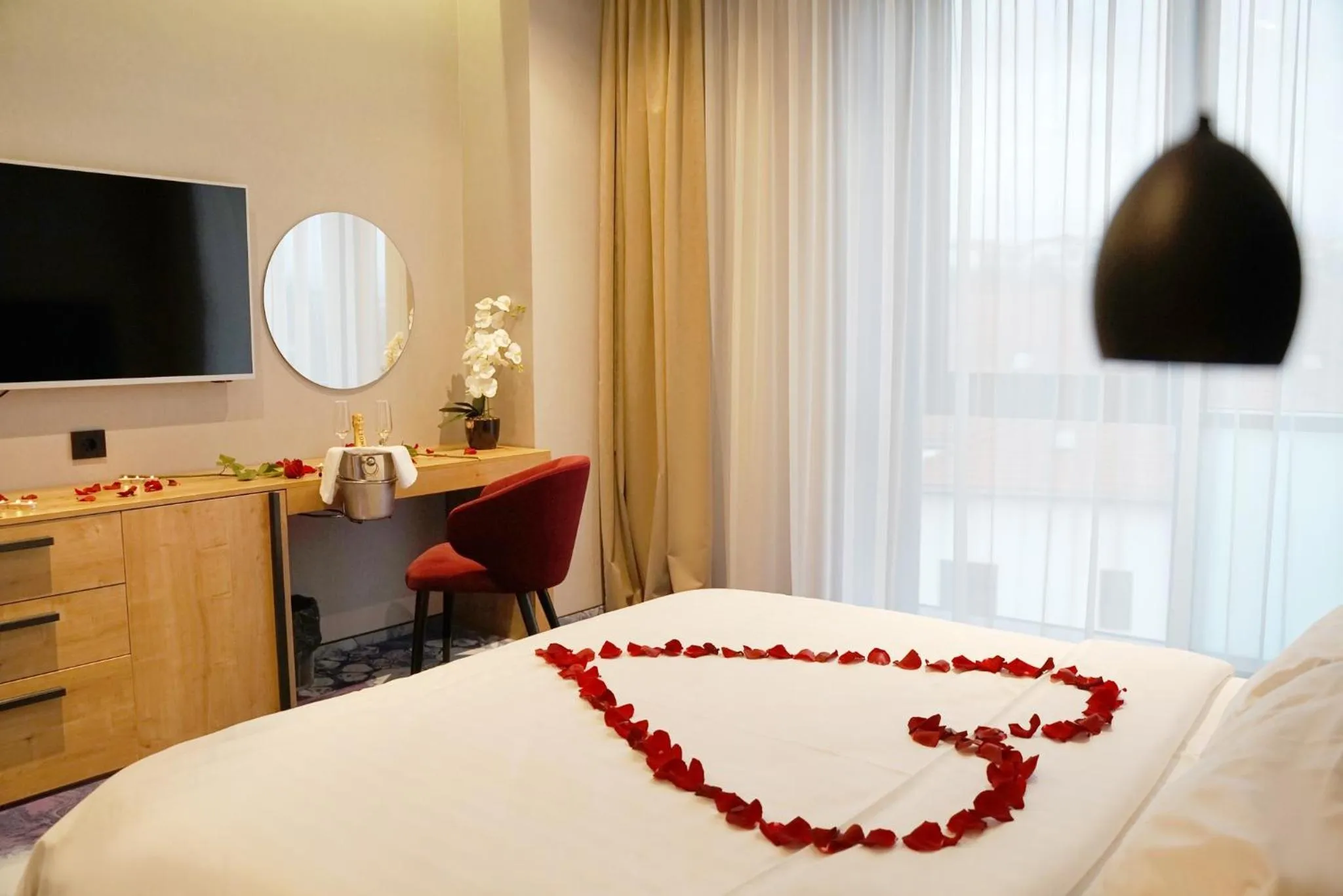 Photo of the whole room, Bed in Hotel Boutique Aquarel