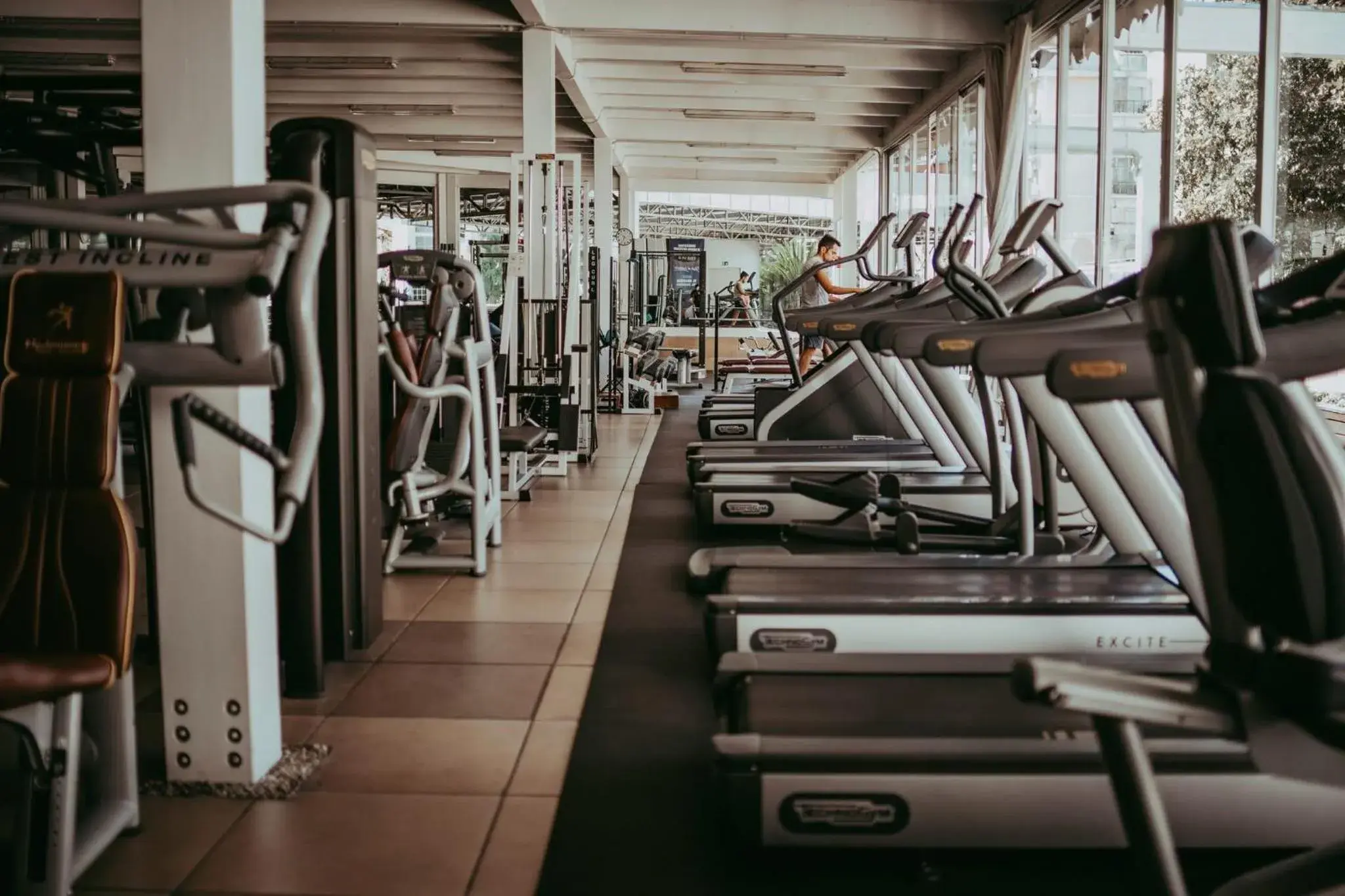 Suite with Gym access in Italiana Hotels Cosenza Suite with Gym access in Italiana Hotels Cosenza