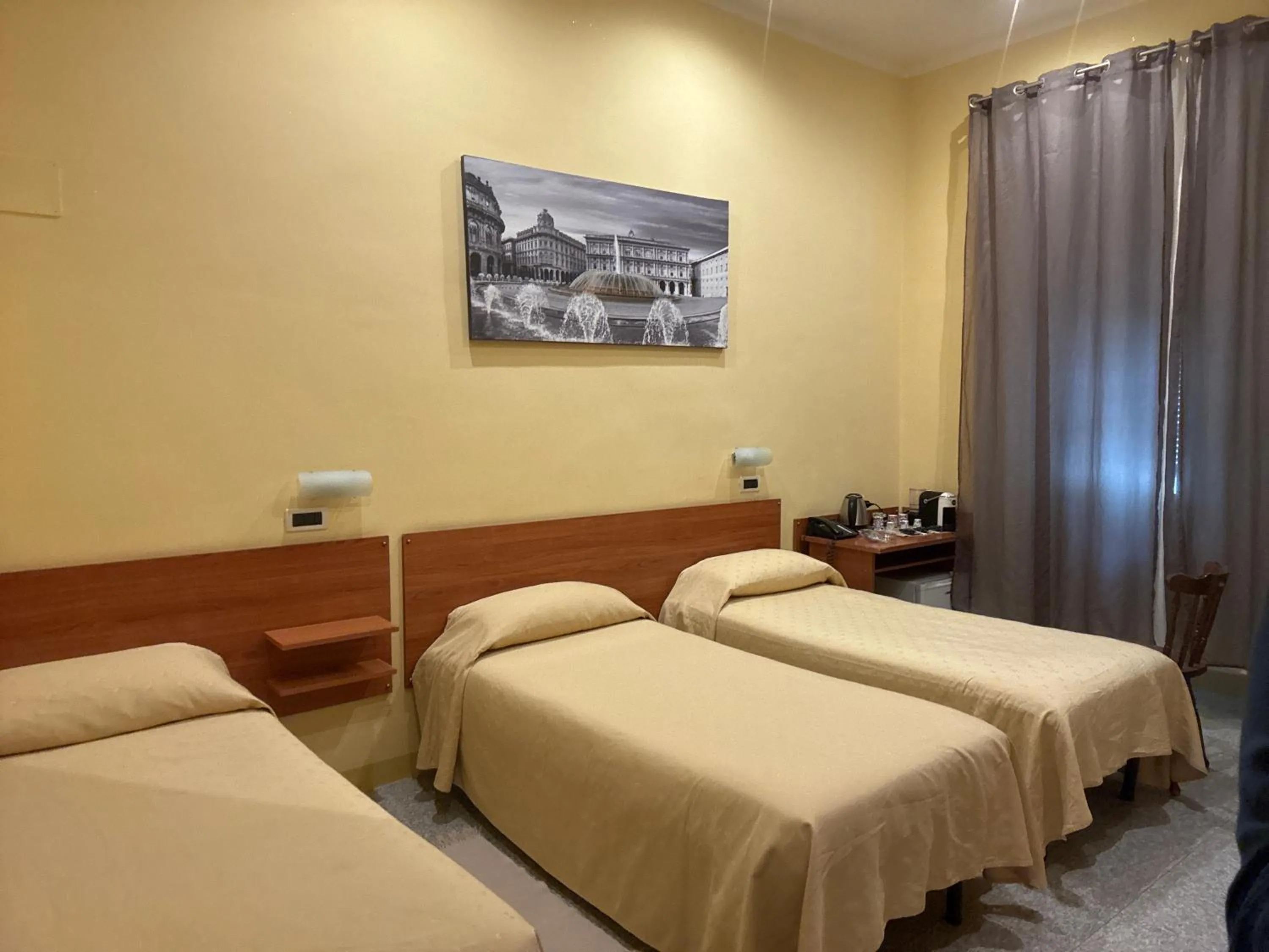 Bed in Albergo Parigi