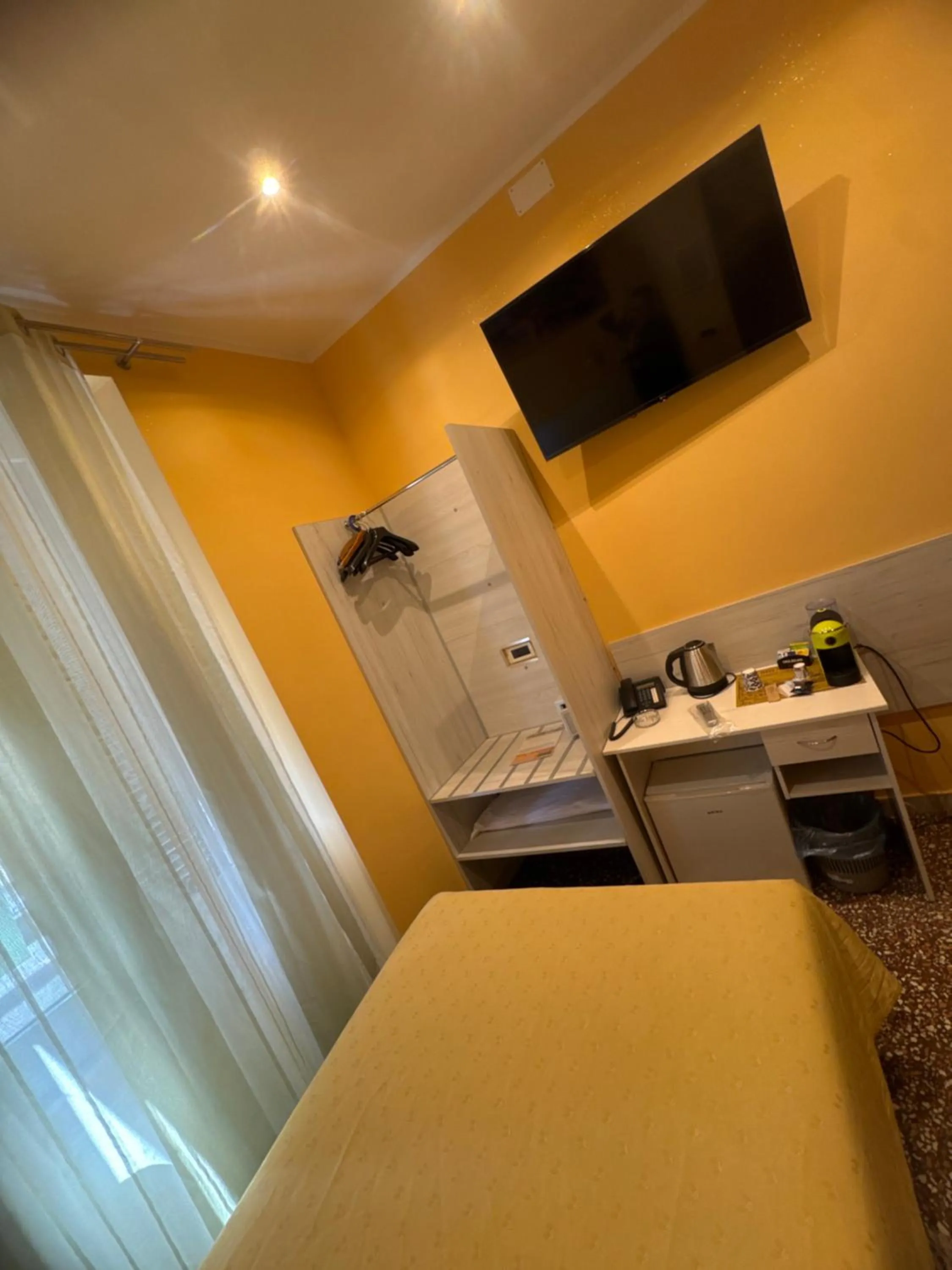 Bed in Albergo Parigi