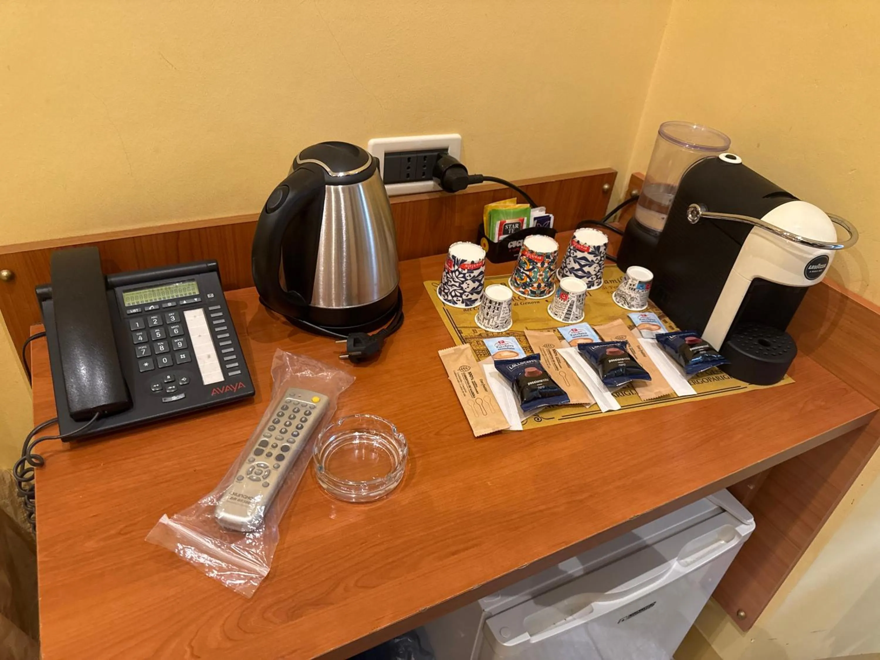 Coffee/tea facilities in Albergo Parigi