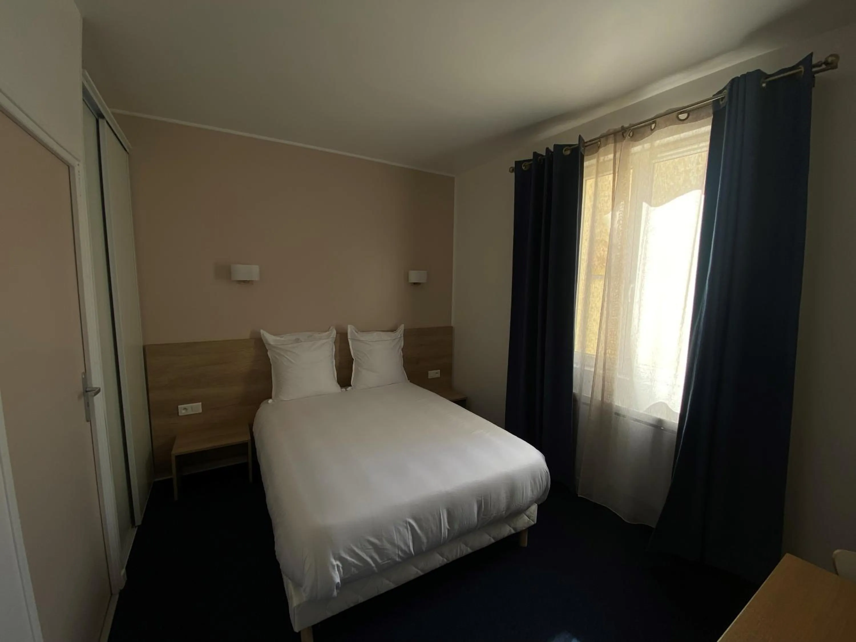 Bed in Appart' hôtel 7 sensation