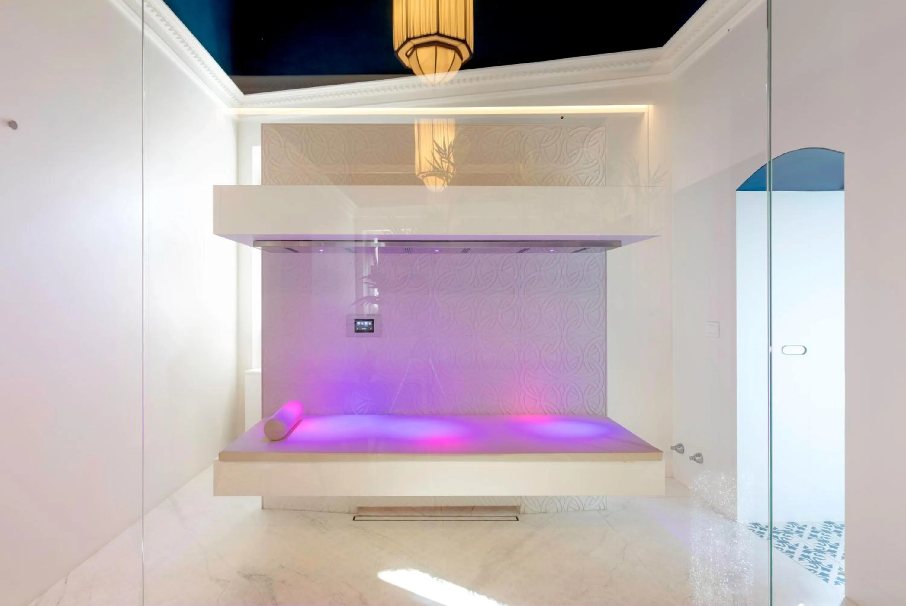 Shower in Sant'Angelo, Matera - Small Luxury Hotels