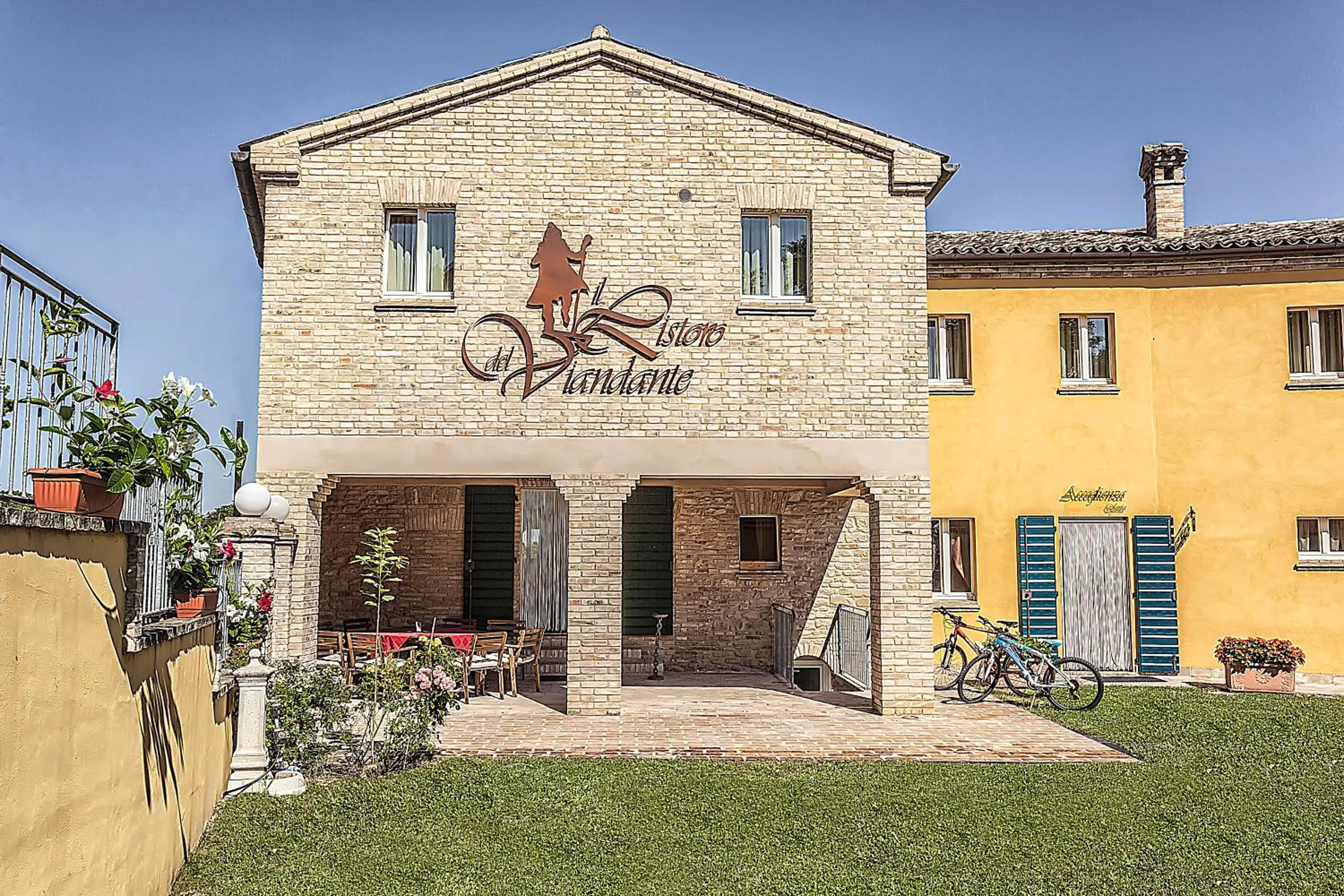 Facade/entrance in Il Ristoro Del Viandante