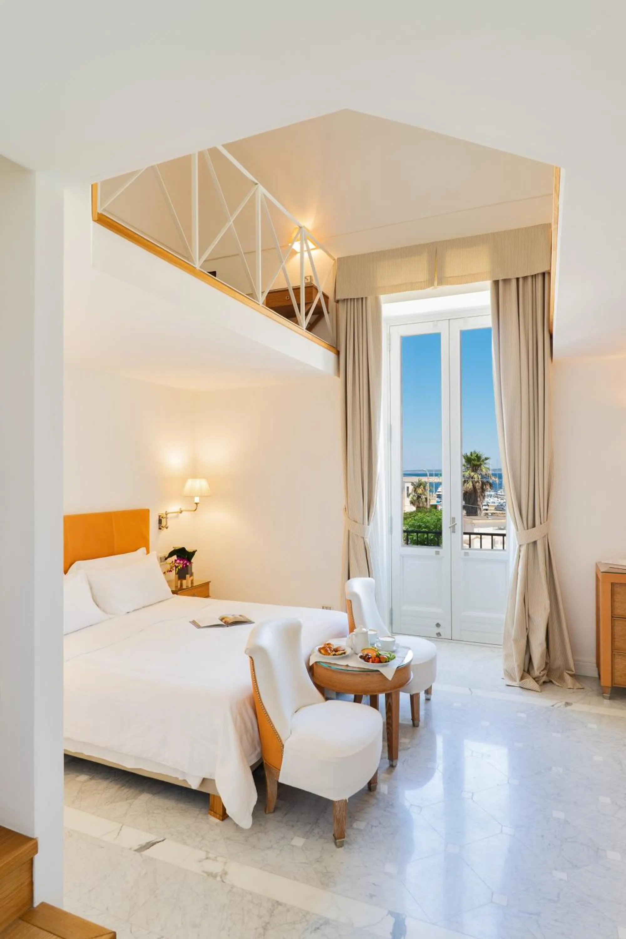 Bed in Palazzo del Corso – Boutique Hotel