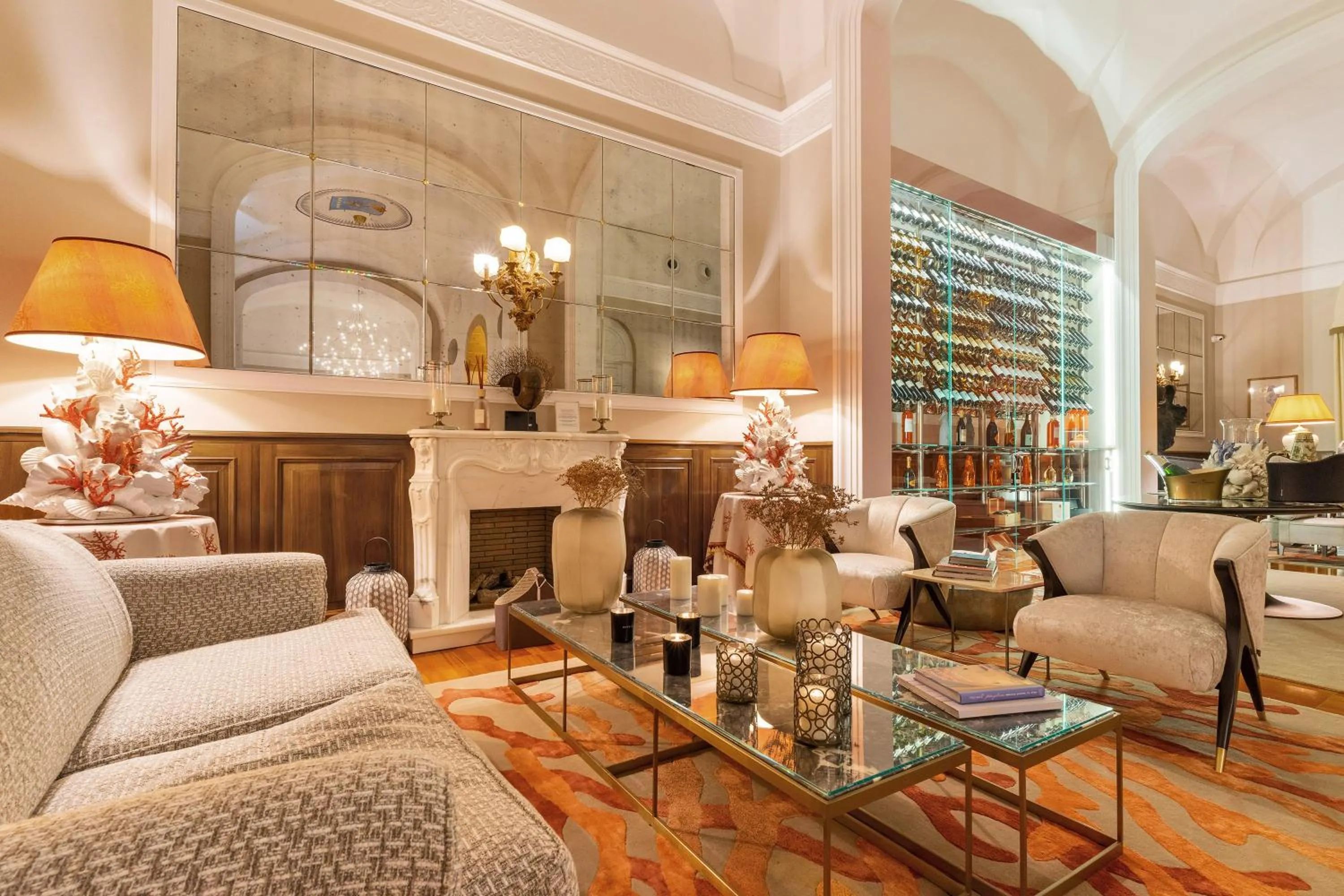 Seating area in Palazzo del Corso – Boutique Hotel
