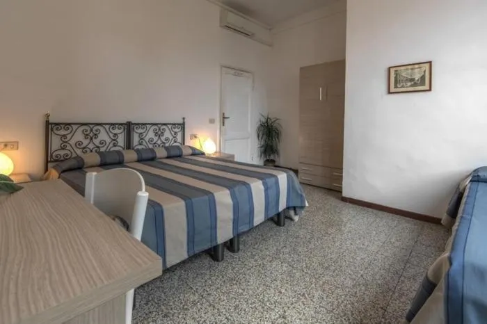 Photo of the whole room in Hotel Aldobrandini