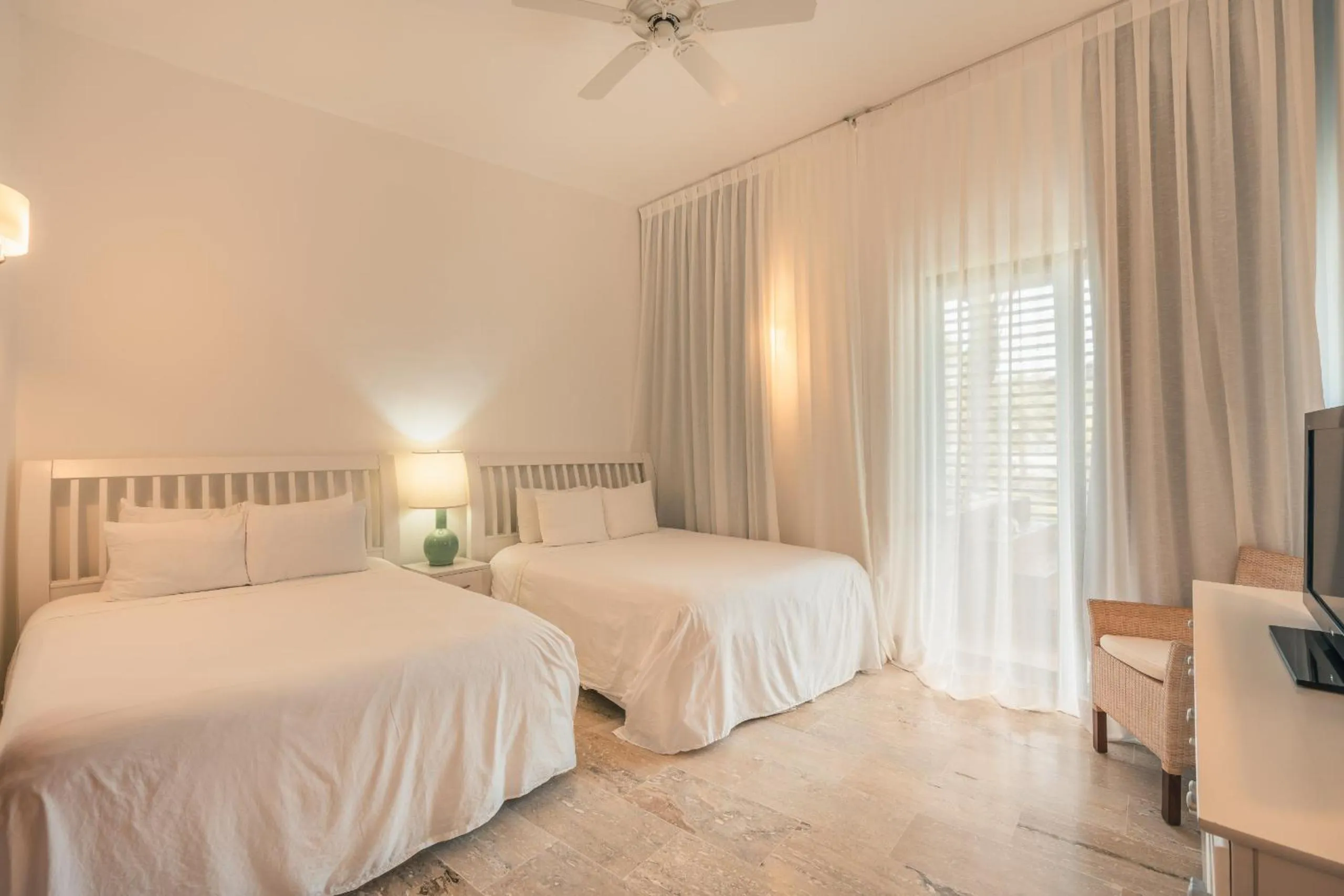 Bed in Go away to this charming apt at Sublime w private jacuzzi included