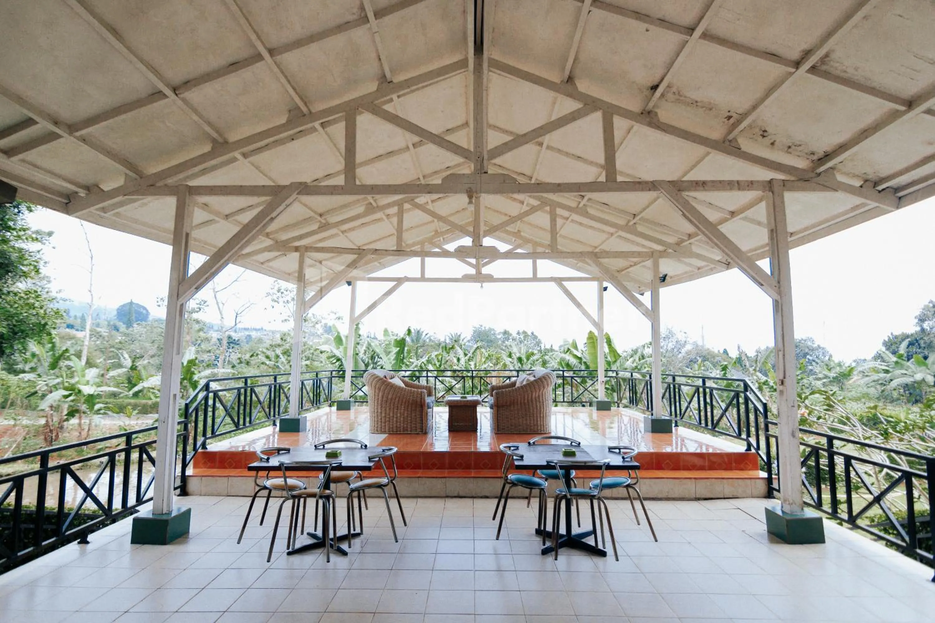 Lobby or reception in Villa Green Valley Puncak RedPartner