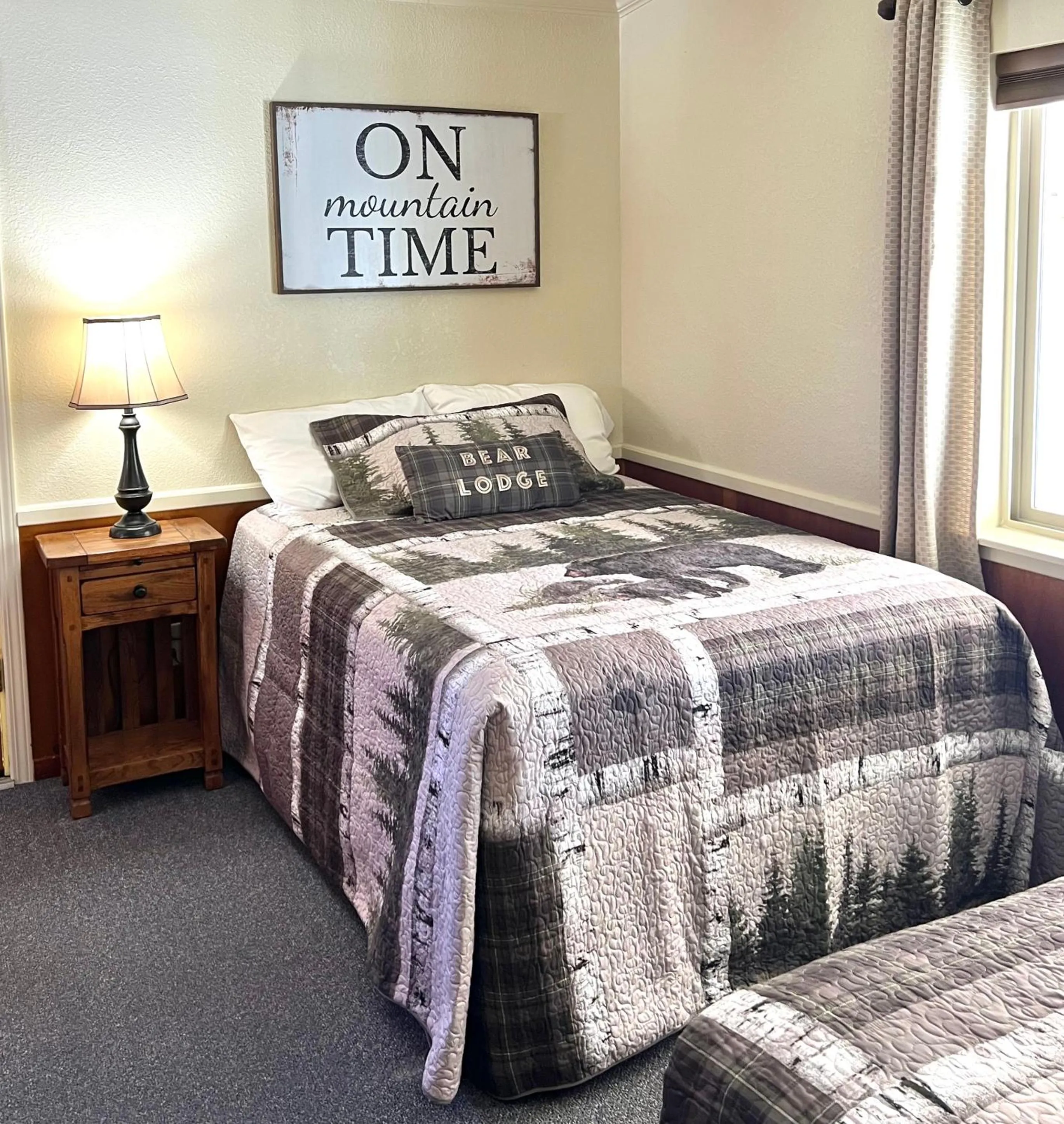 Bed in Willow Springs Resort