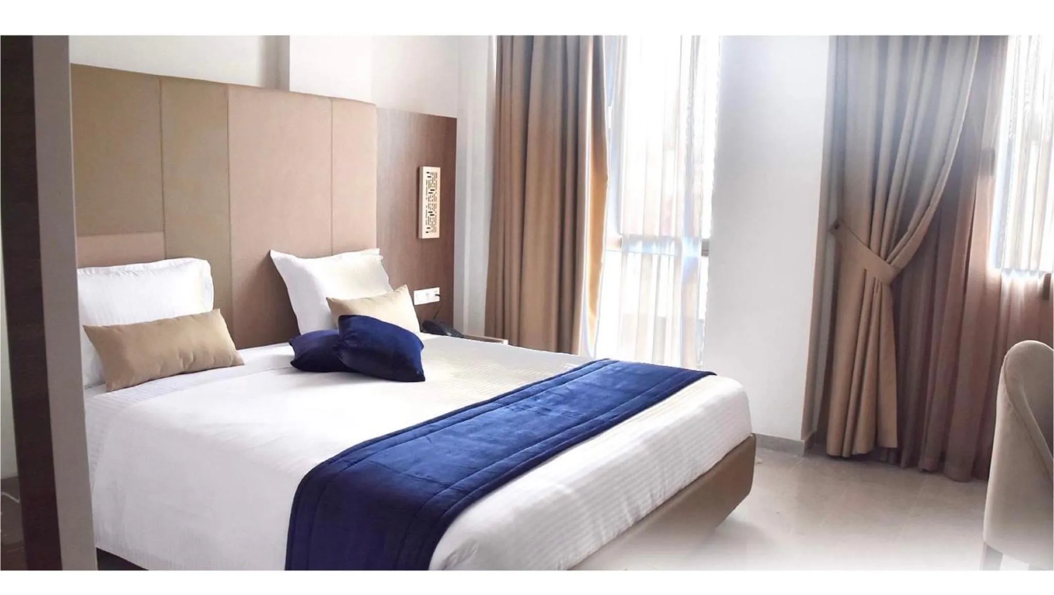 Photo of the whole room, Bed in Hôtel Lescure Business and SPA