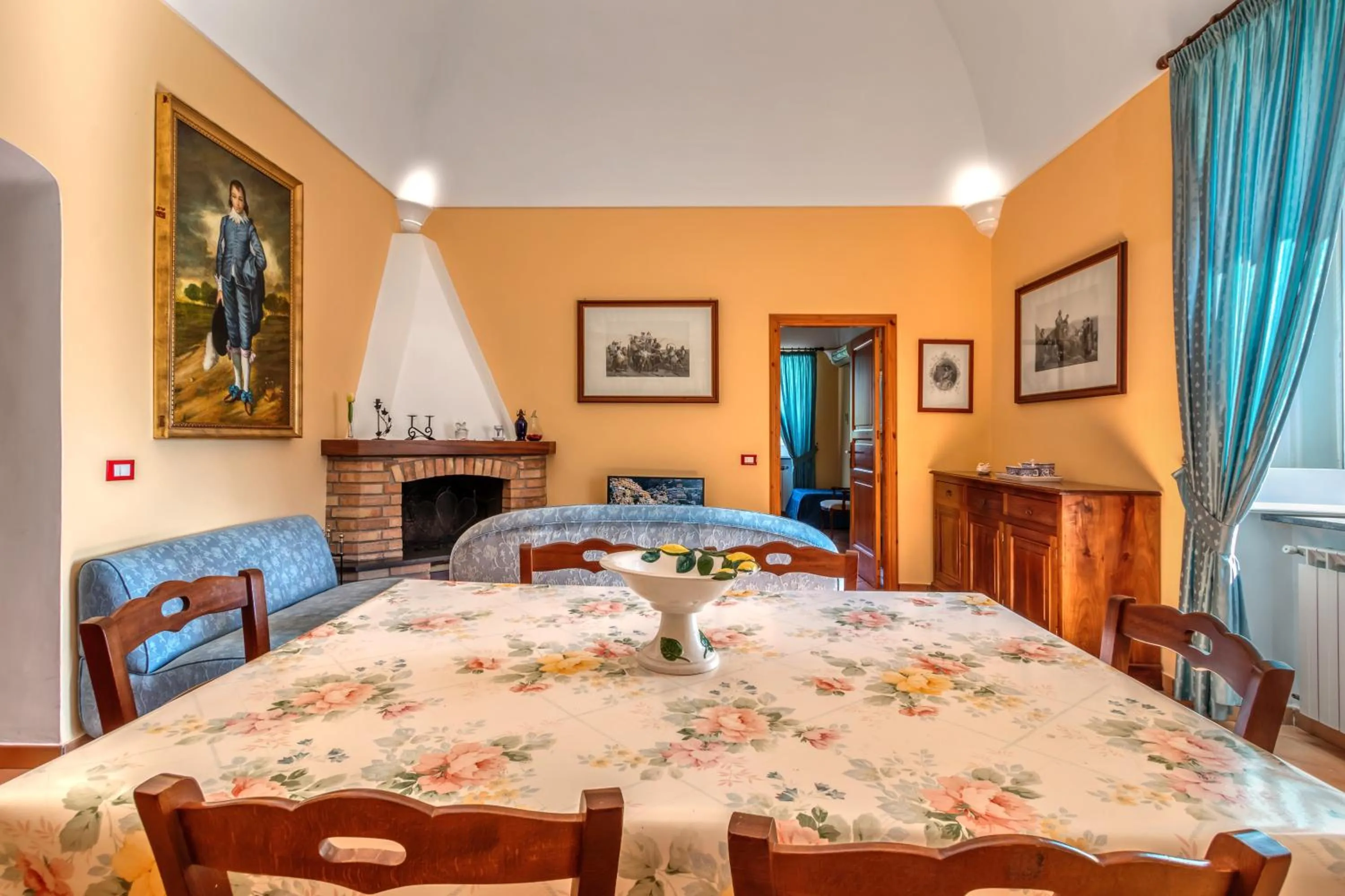 Living room, Bed in Villarena Relais