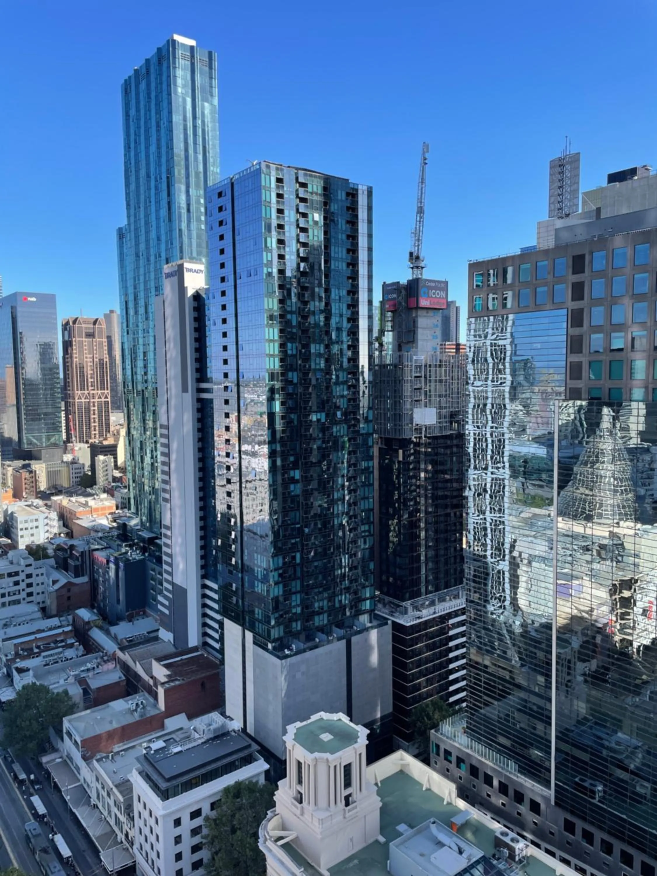 Neighbourhood in Readyset Apartments at Empire