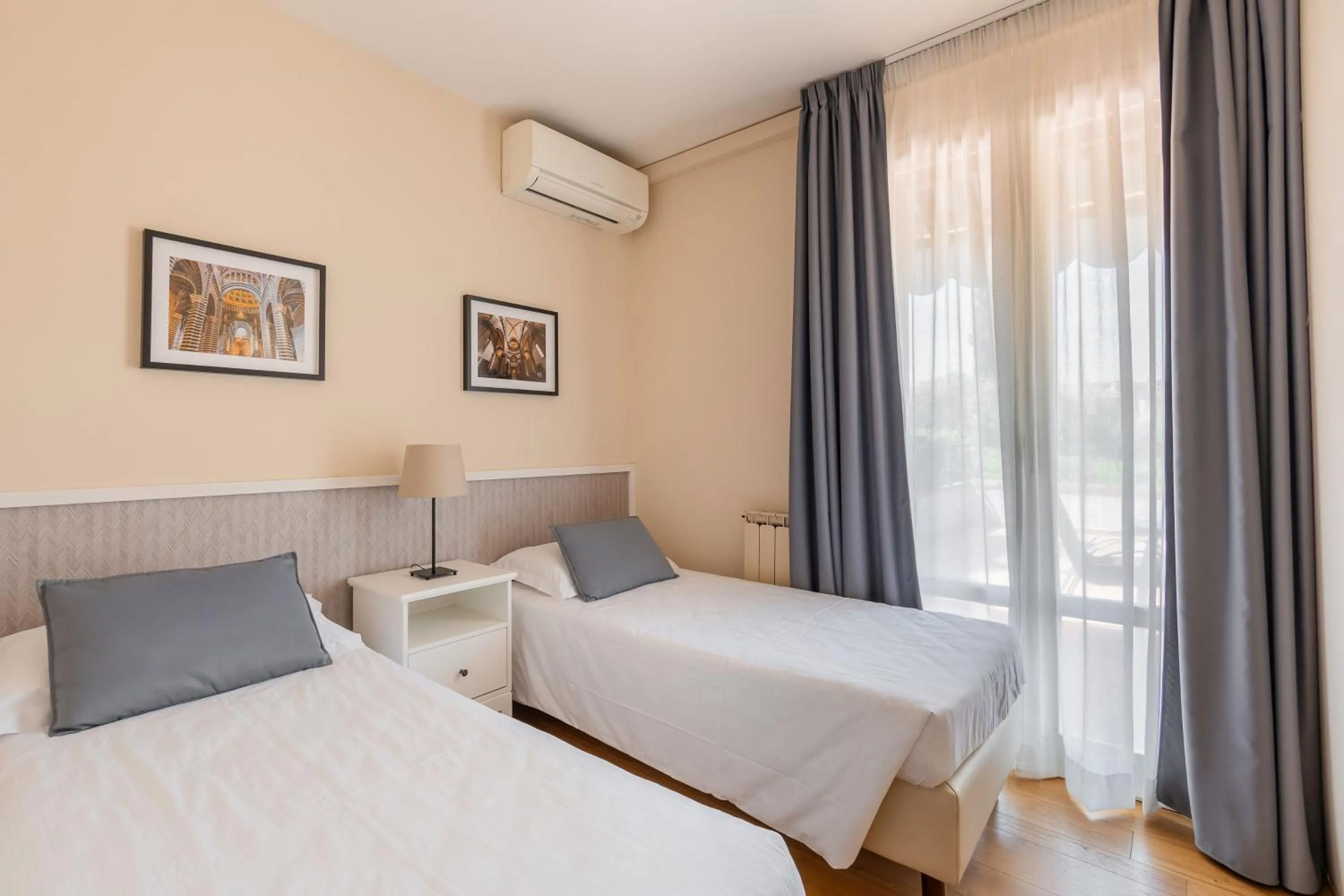 Bedroom, Bed in Residence Poggio Golf Chianti Firenze