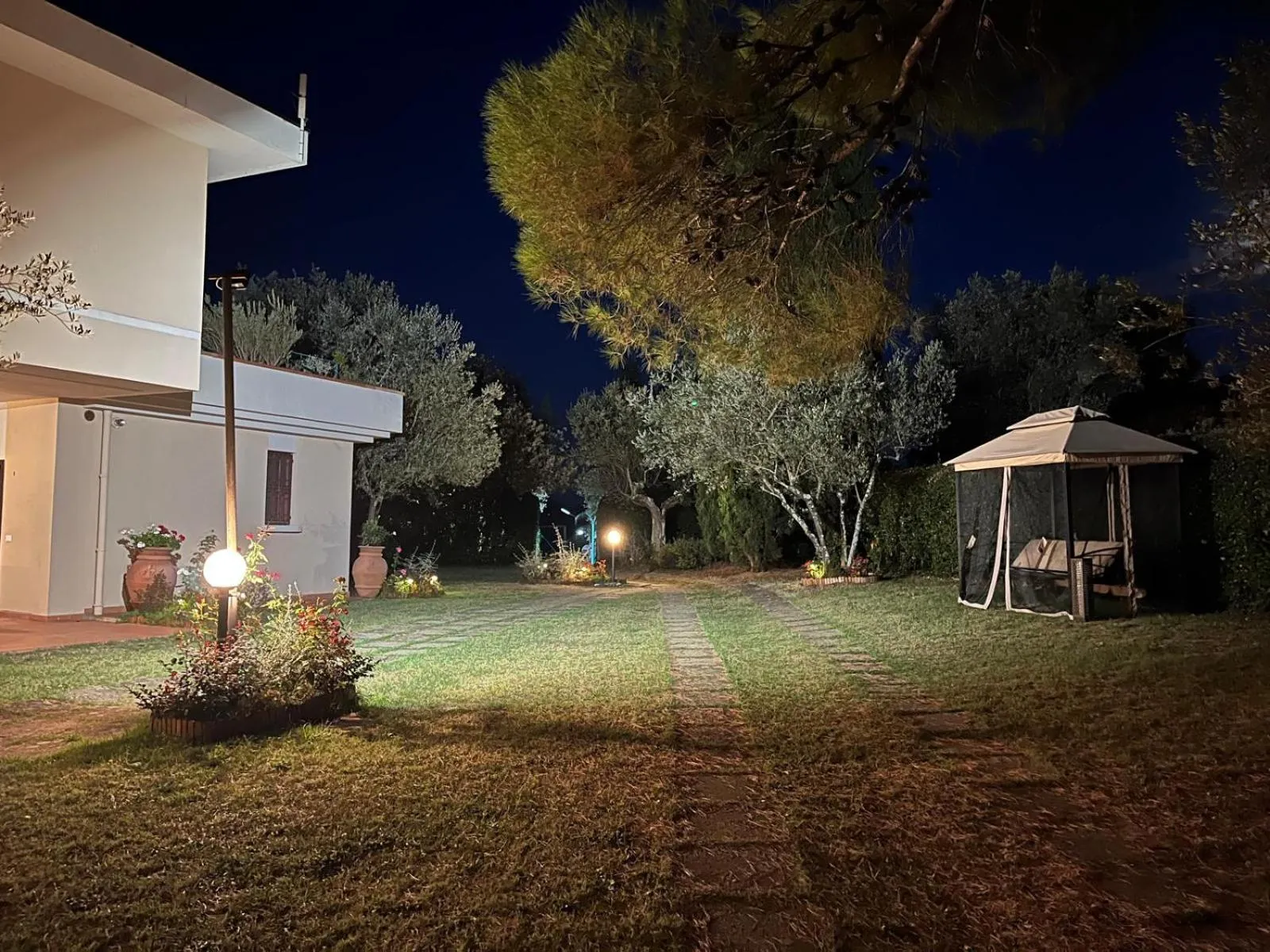 Garden view in Residence Poggio Golf Chianti Firenze