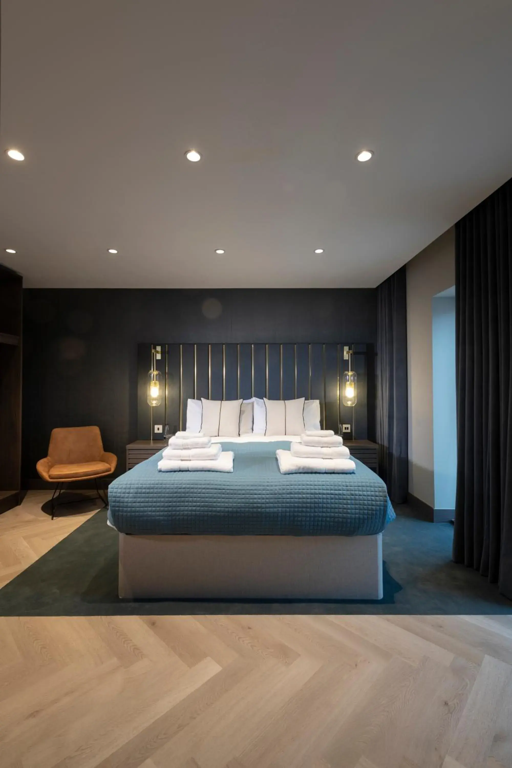 King Room in The Heyford Hotel King Room in The Heyford Hotel