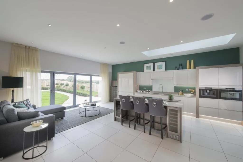 Kitchen or kitchenette in The Heyford Hotel