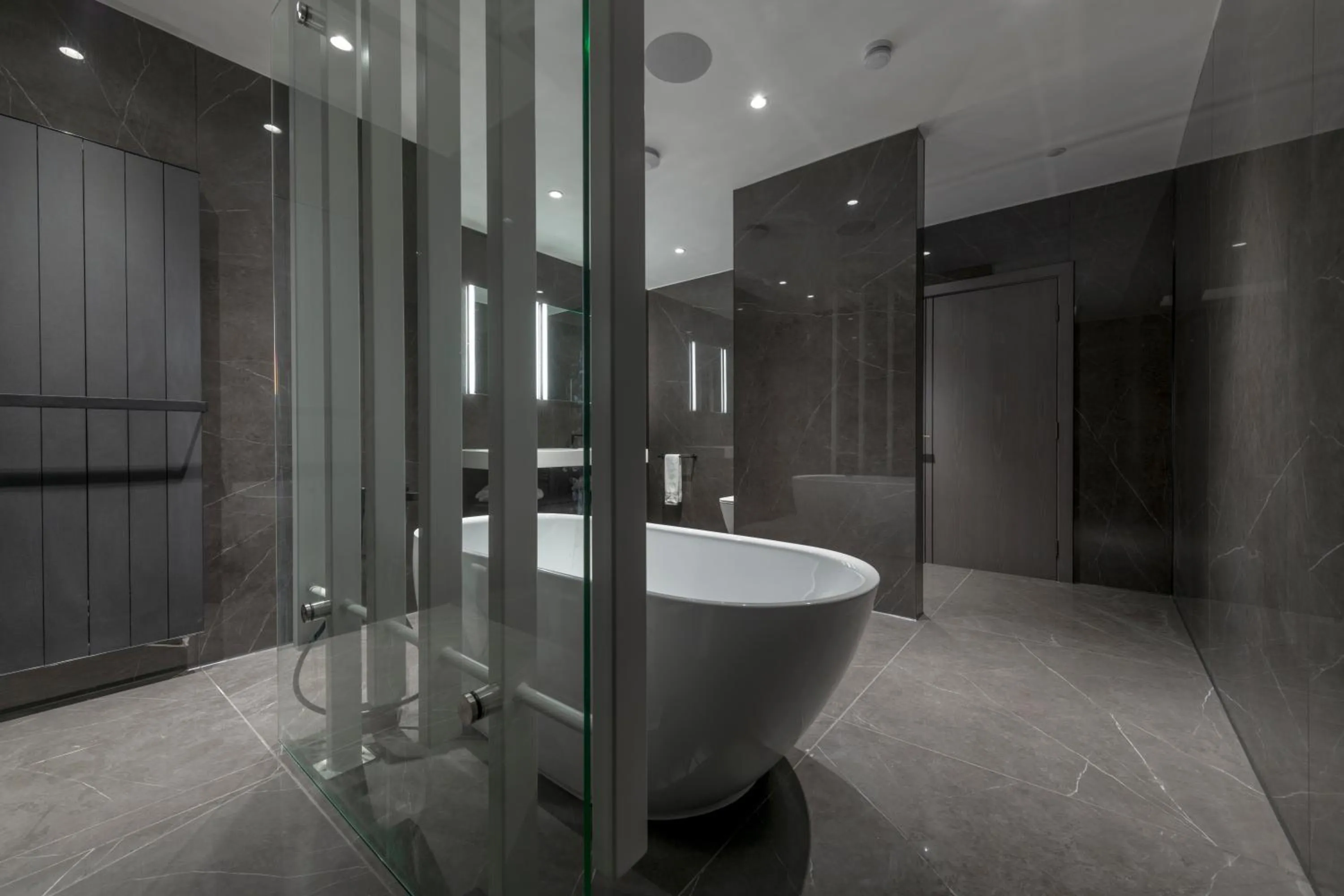 Bathroom in The Heyford Hotel