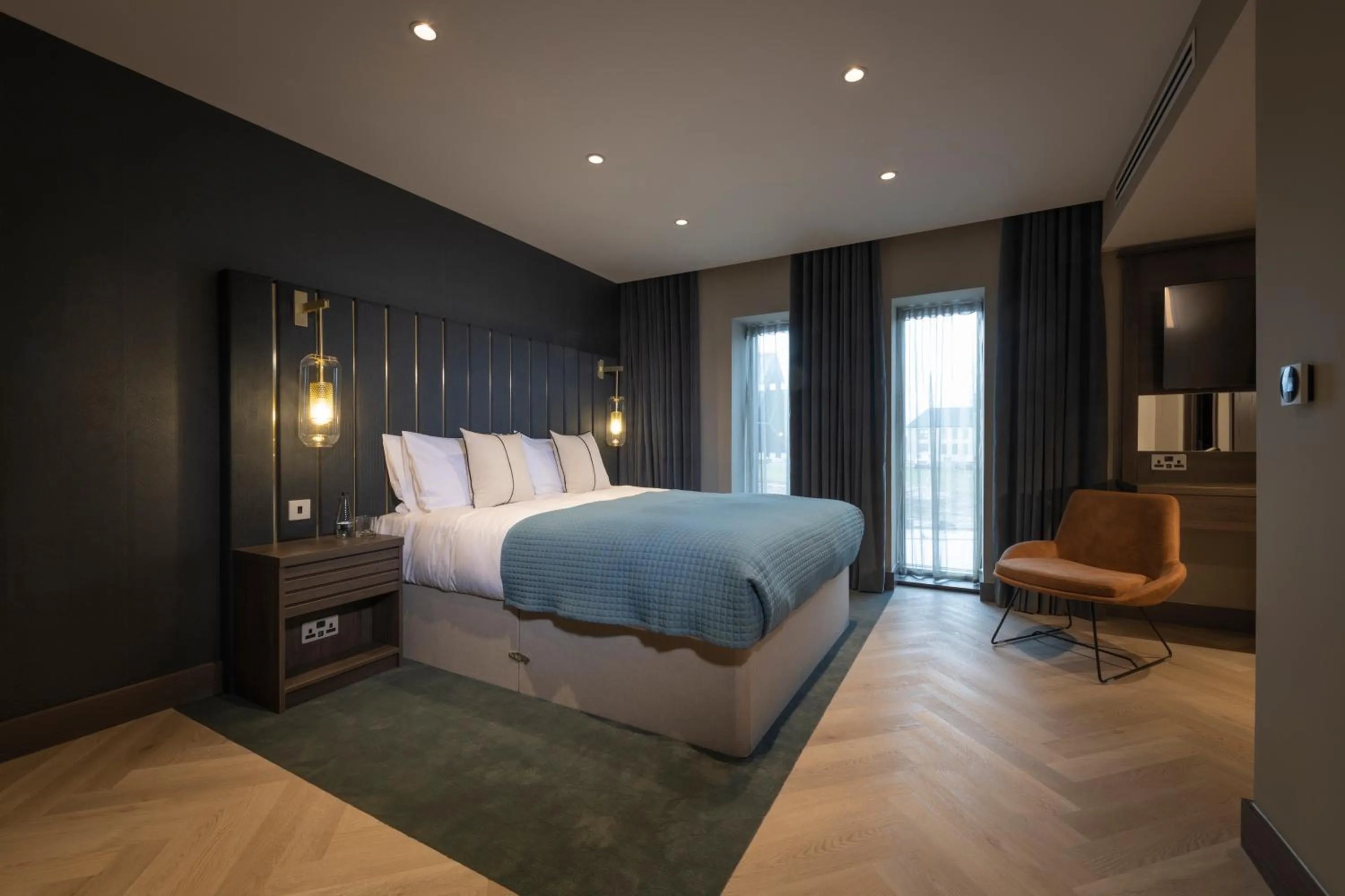 Bedroom, Bed in The Heyford Hotel