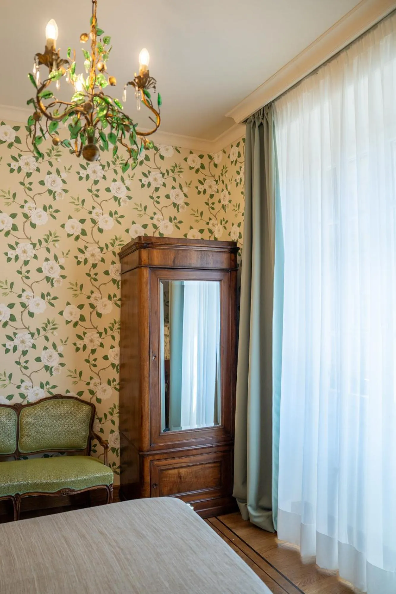 Decorative detail, Bed in Hotel Pendini