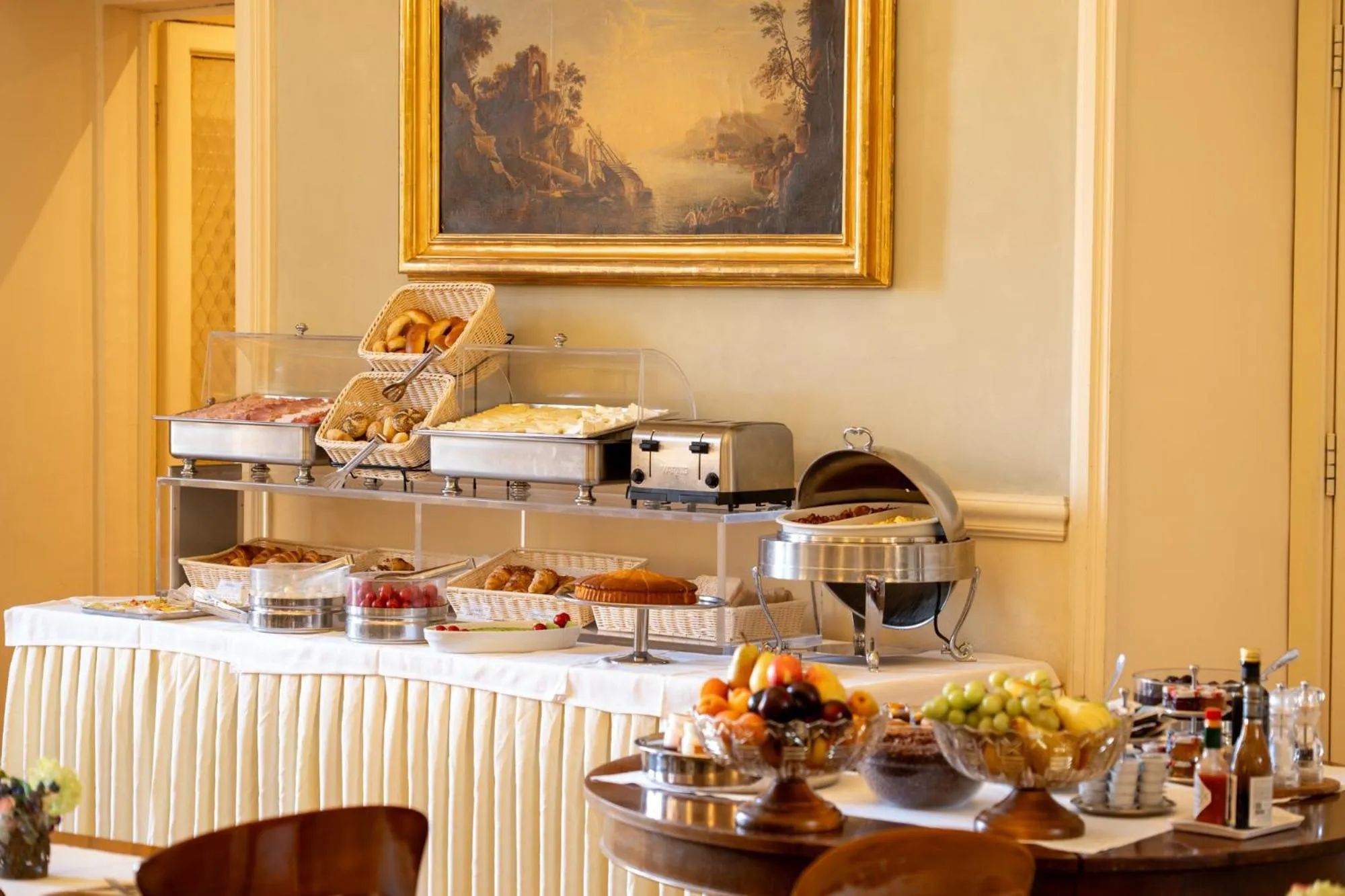 Breakfast in Hotel Pendini