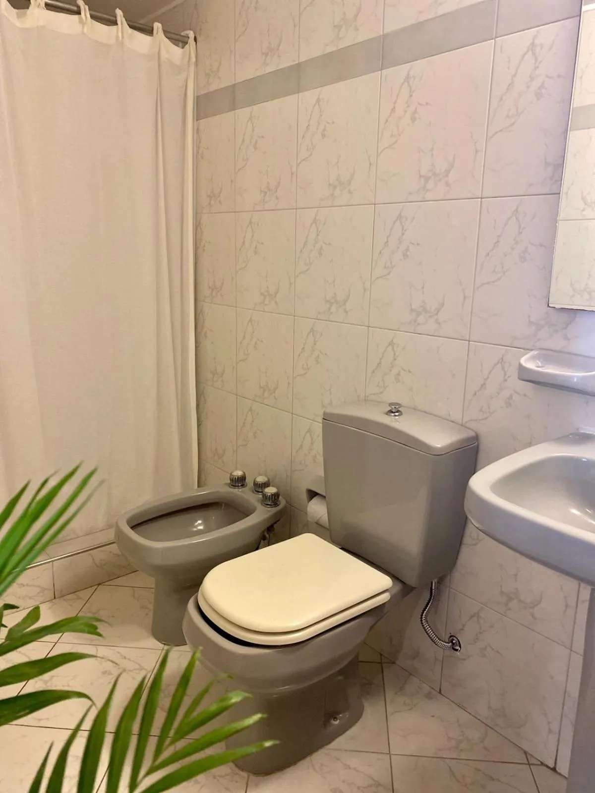 Toilet in Casa Reconquista