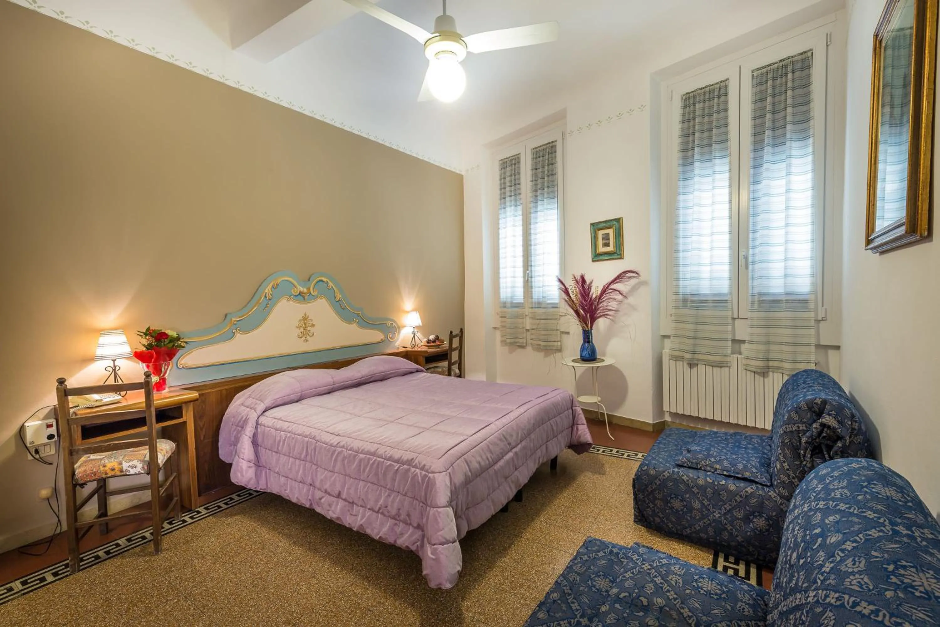 Photo of the whole room in Hotel Ferretti