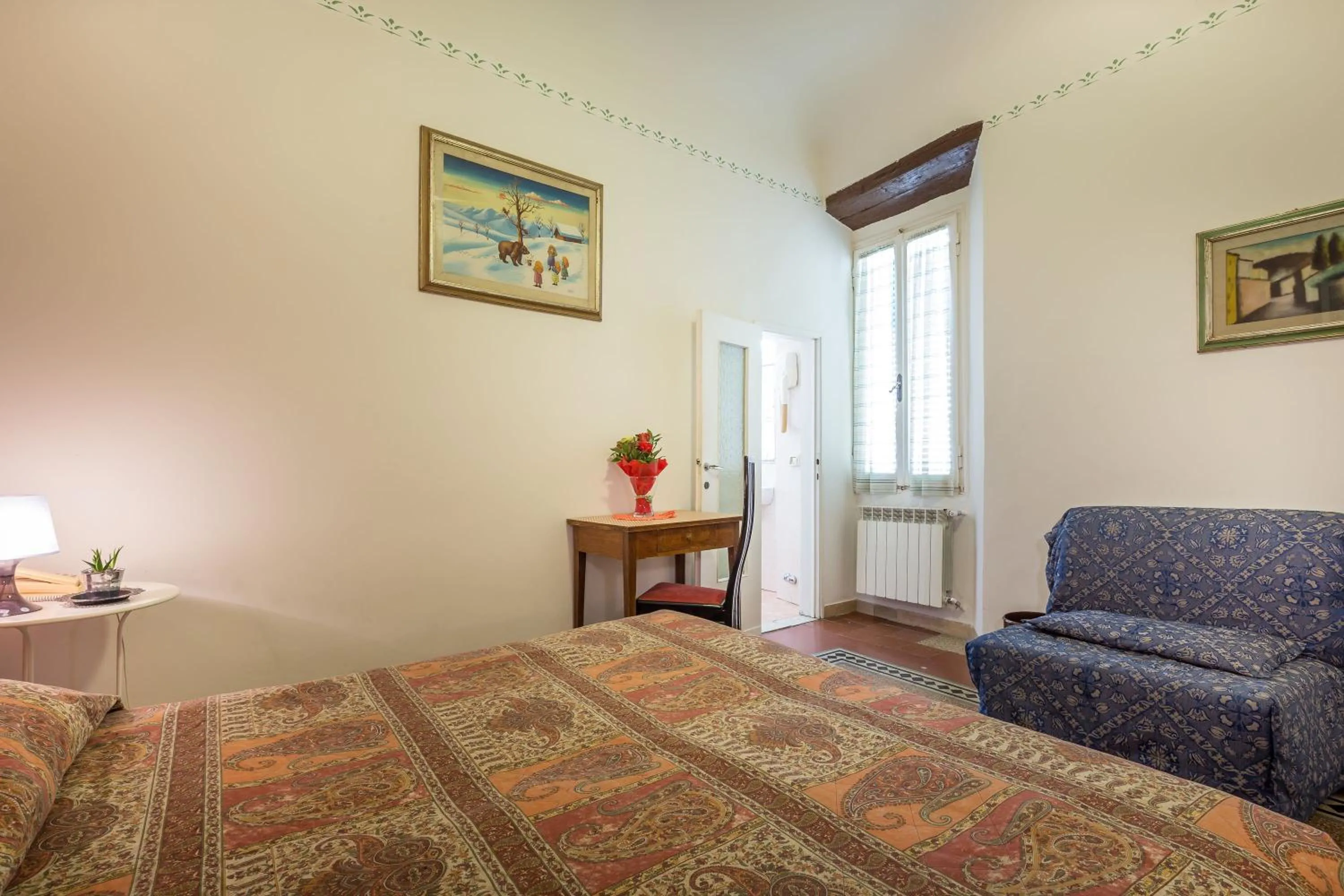 Photo of the whole room in Hotel Ferretti