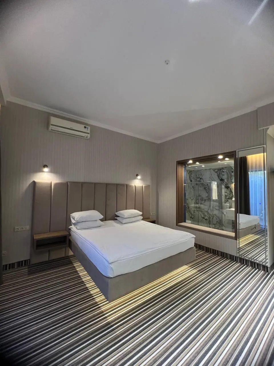Bed in Sapar Standart Hotel
