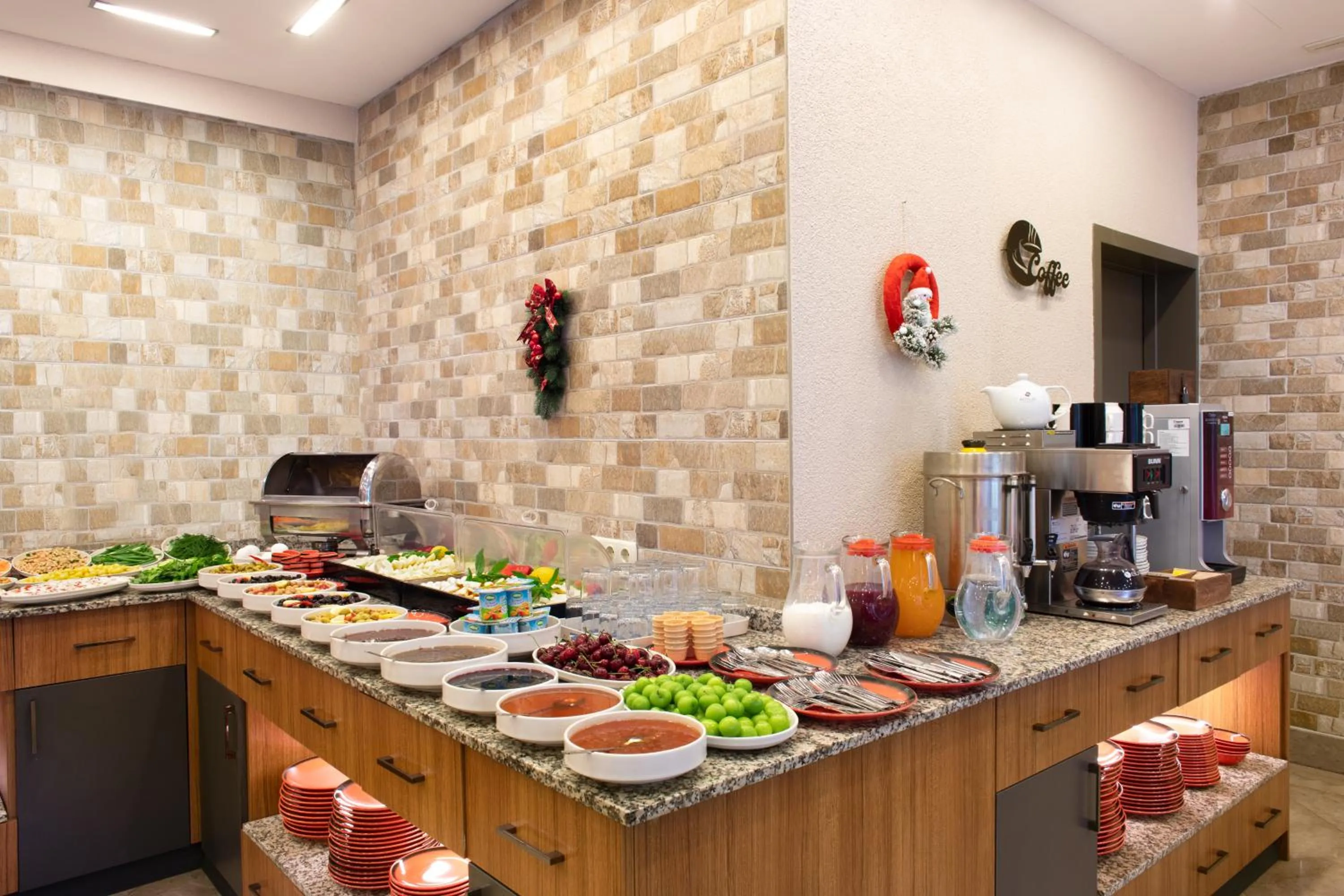 Breakfast in Recital Park Hotel