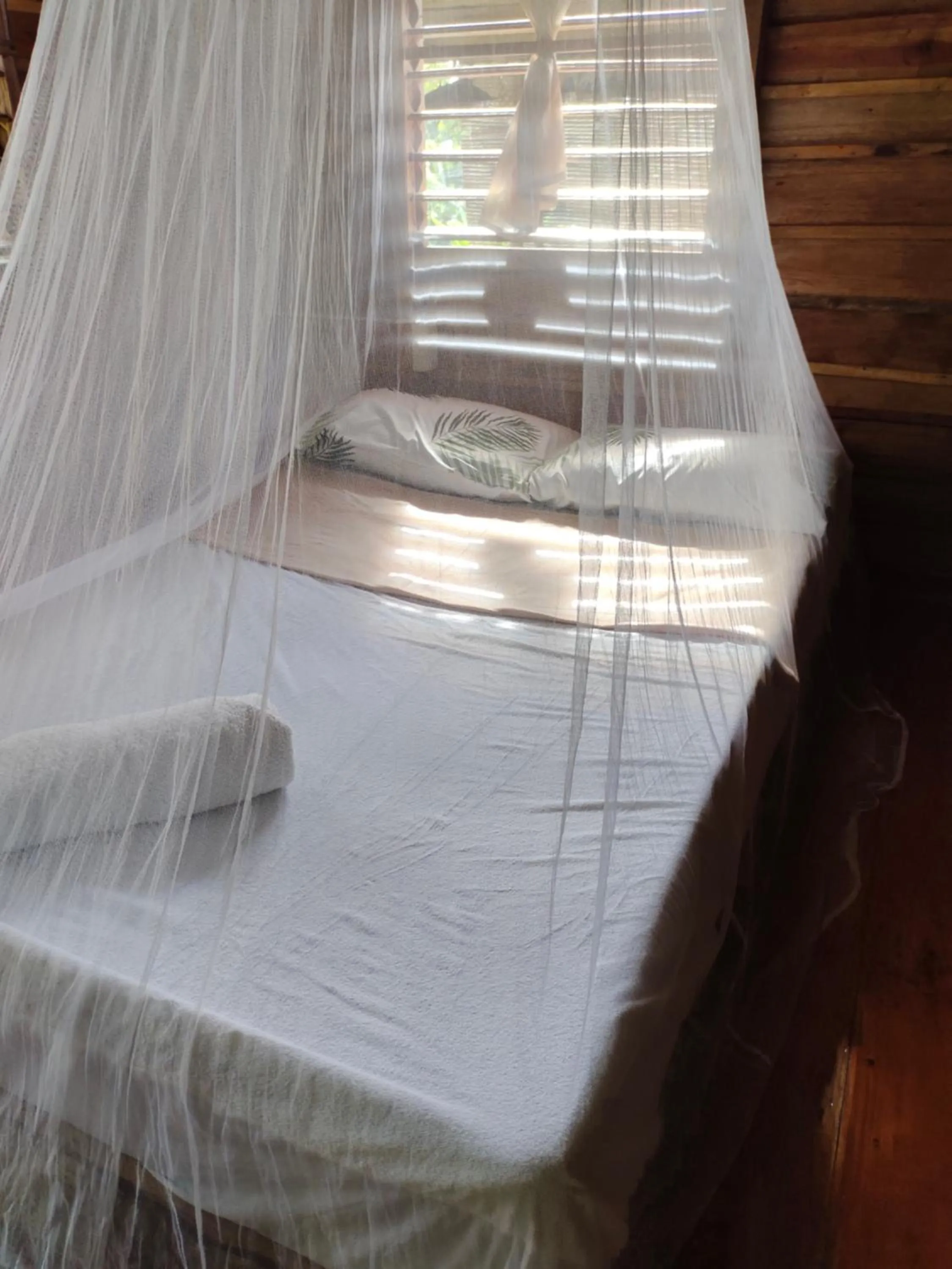 Bed in Payag n' Kapitan, Experience pinubre living